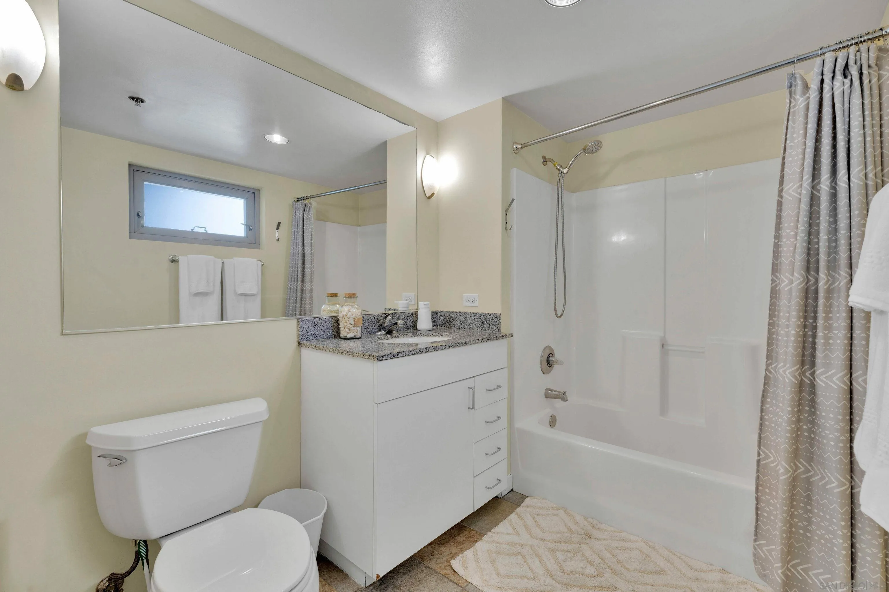 Photo #26: 250024310 Listing: Photo #26