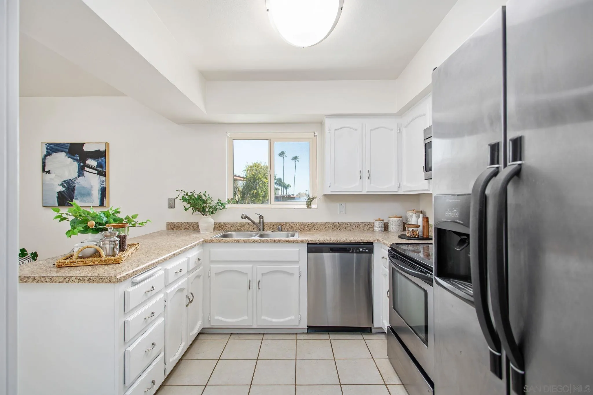 Photo #4: 250024311 Listing 