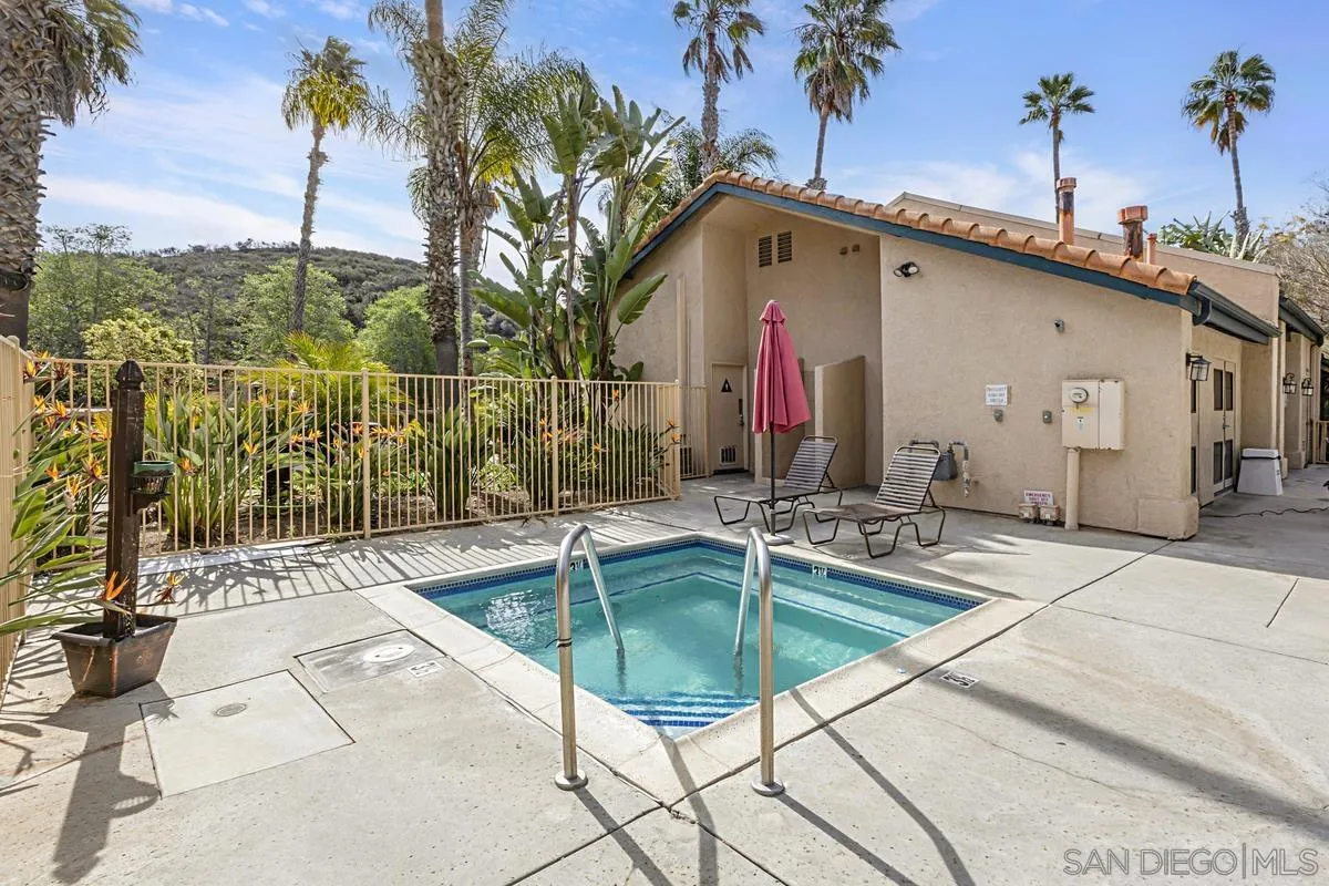 Photo #20: 250024345 Listing: Photo #20