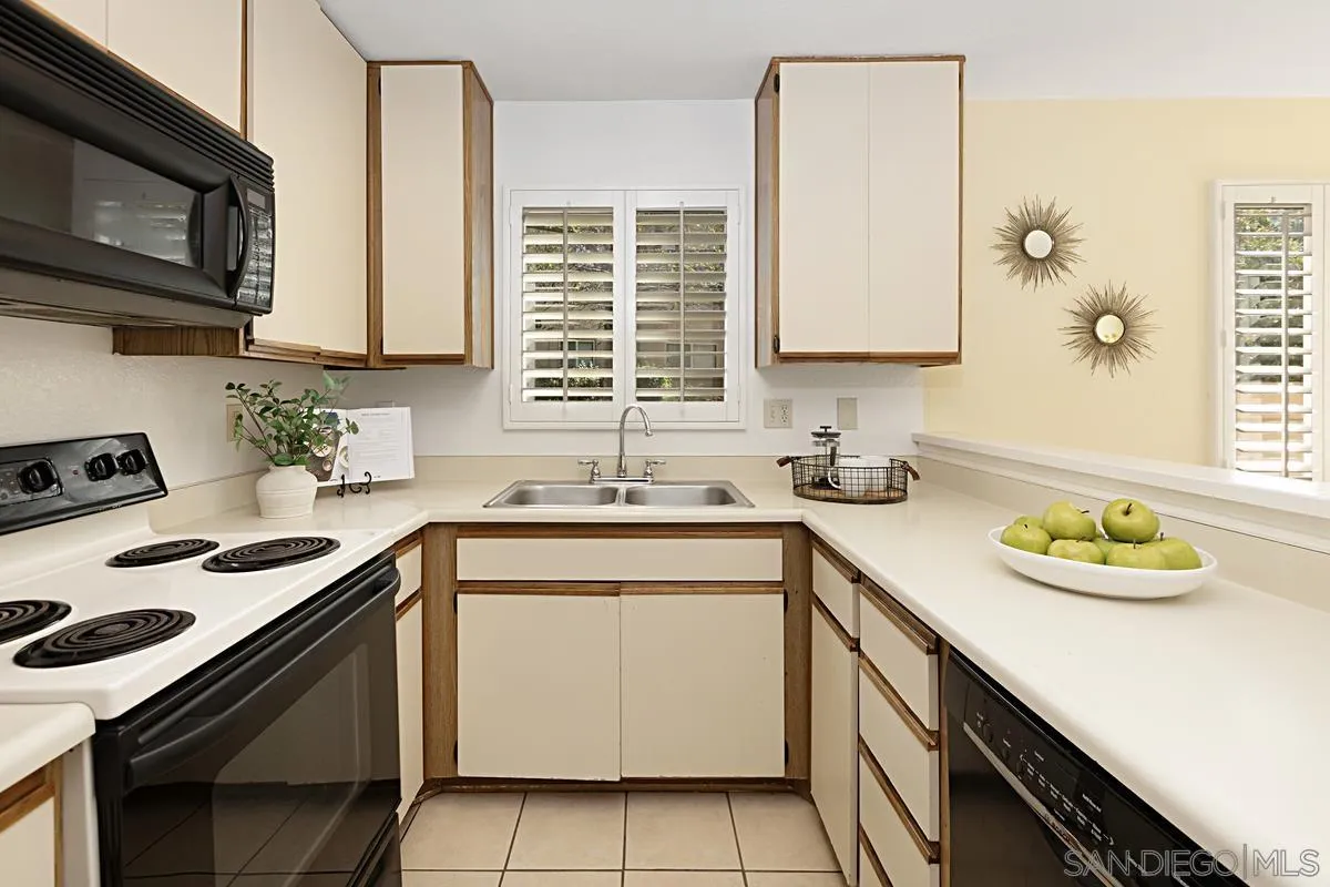 Photo #9: 250024345 Listing: Photo #9