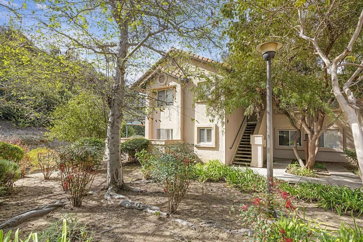 Photo #18: 250024345 Listing: Photo #18