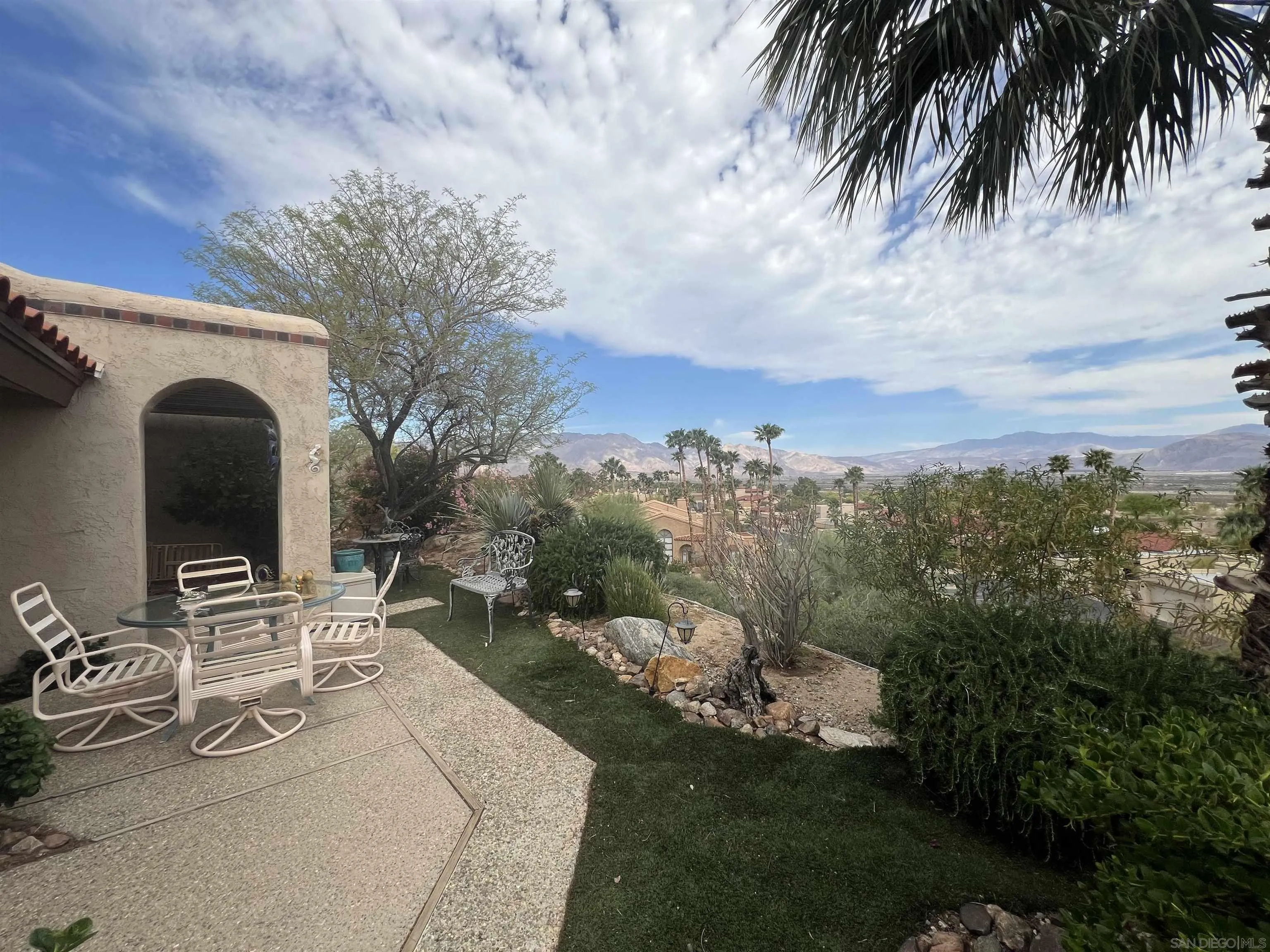 Photo #27: 250024371 Listing: Photo #27