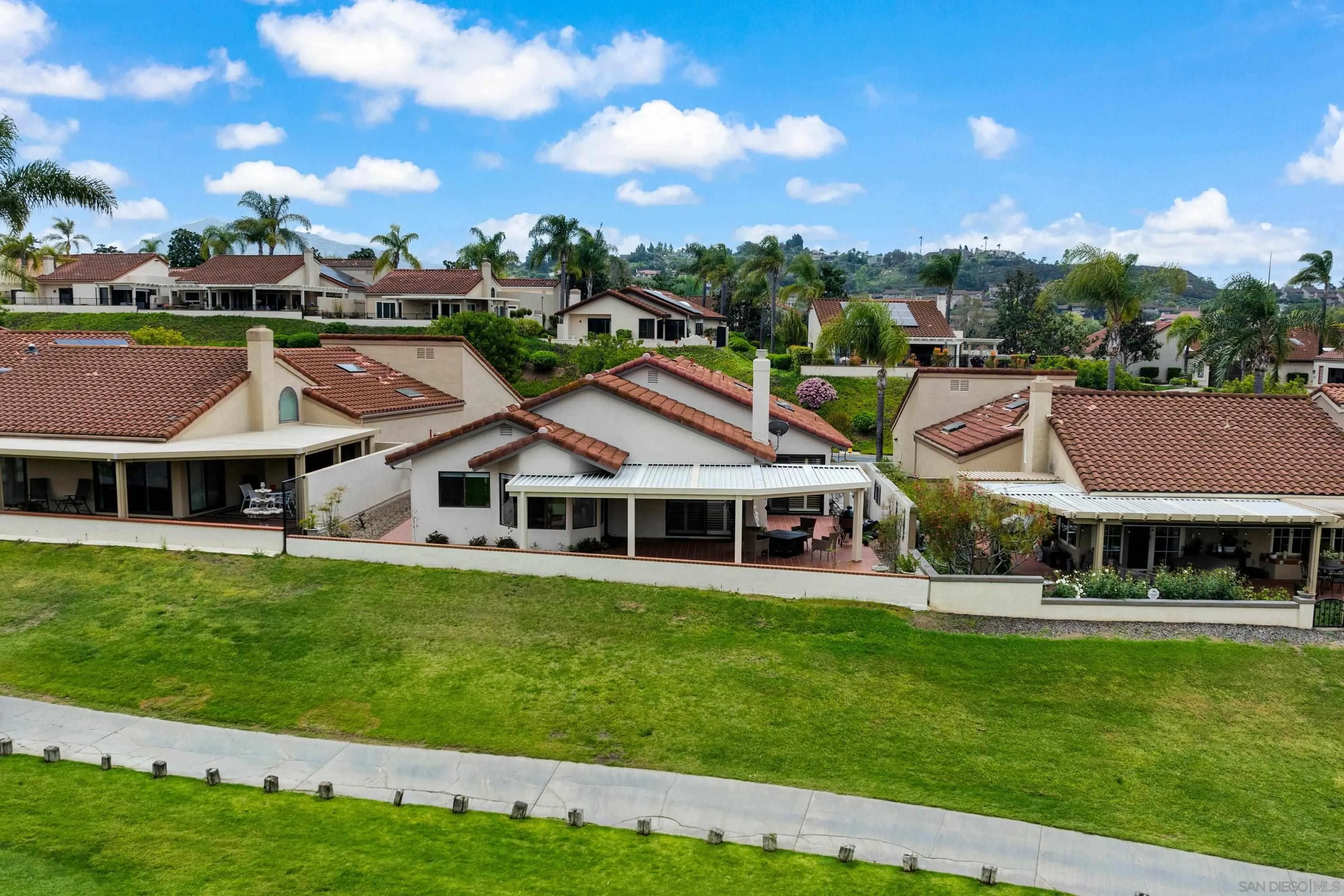 https://cdn.realtyfeed.com/cdn/127/250024383/b453c7eebfa2e5ae2e391d1540a7ee20.webp