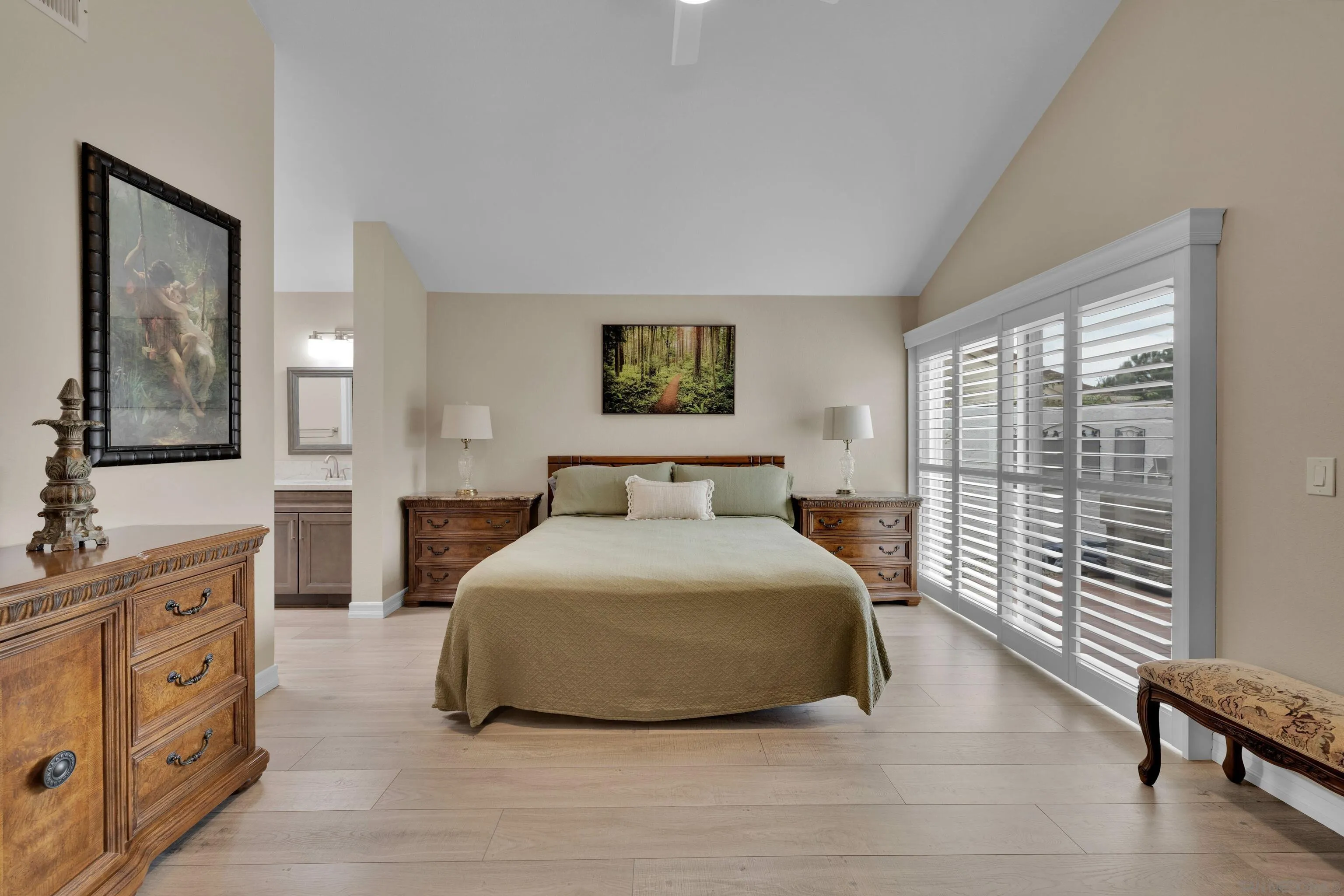https://cdn.realtyfeed.com/cdn/127/250024383/cb79b0da76d2f9e3d505eefddfafeeaf.webp