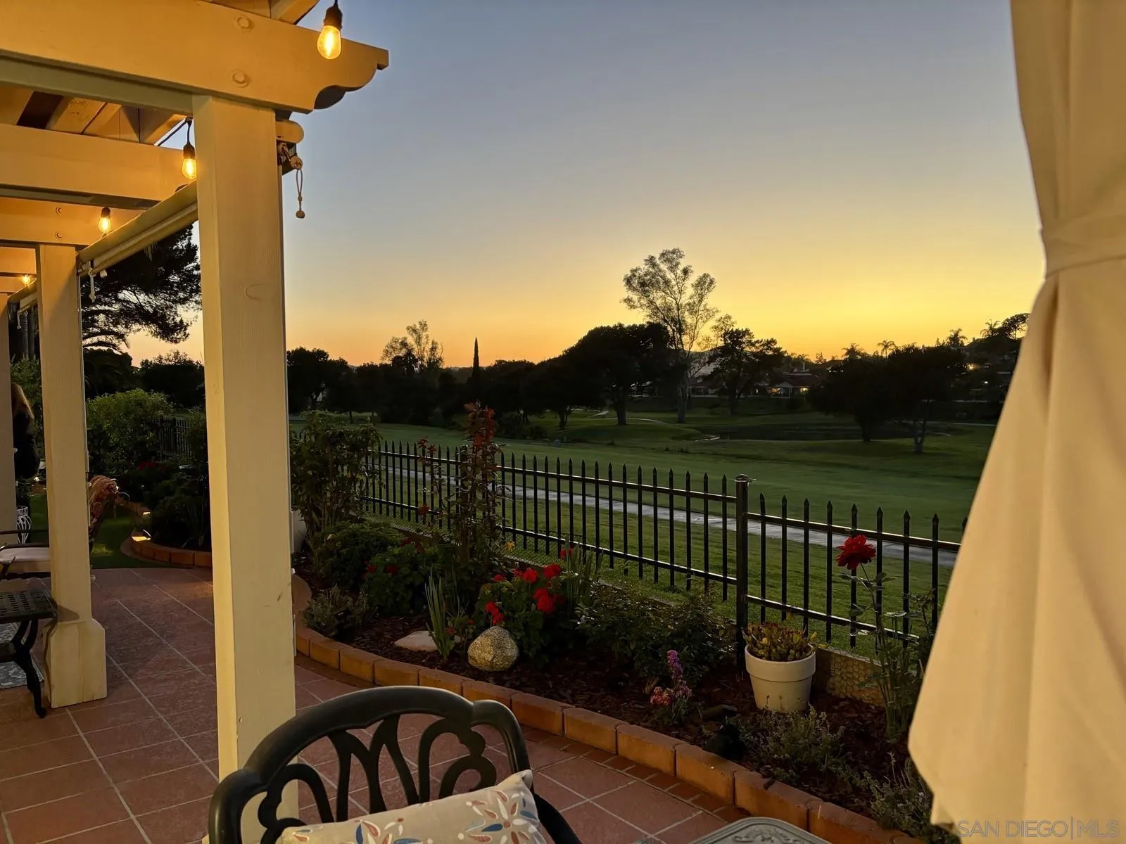 https://cdn.realtyfeed.com/cdn/127/250024402/9392a2163cb3f03e38dfa6c446295730.webp