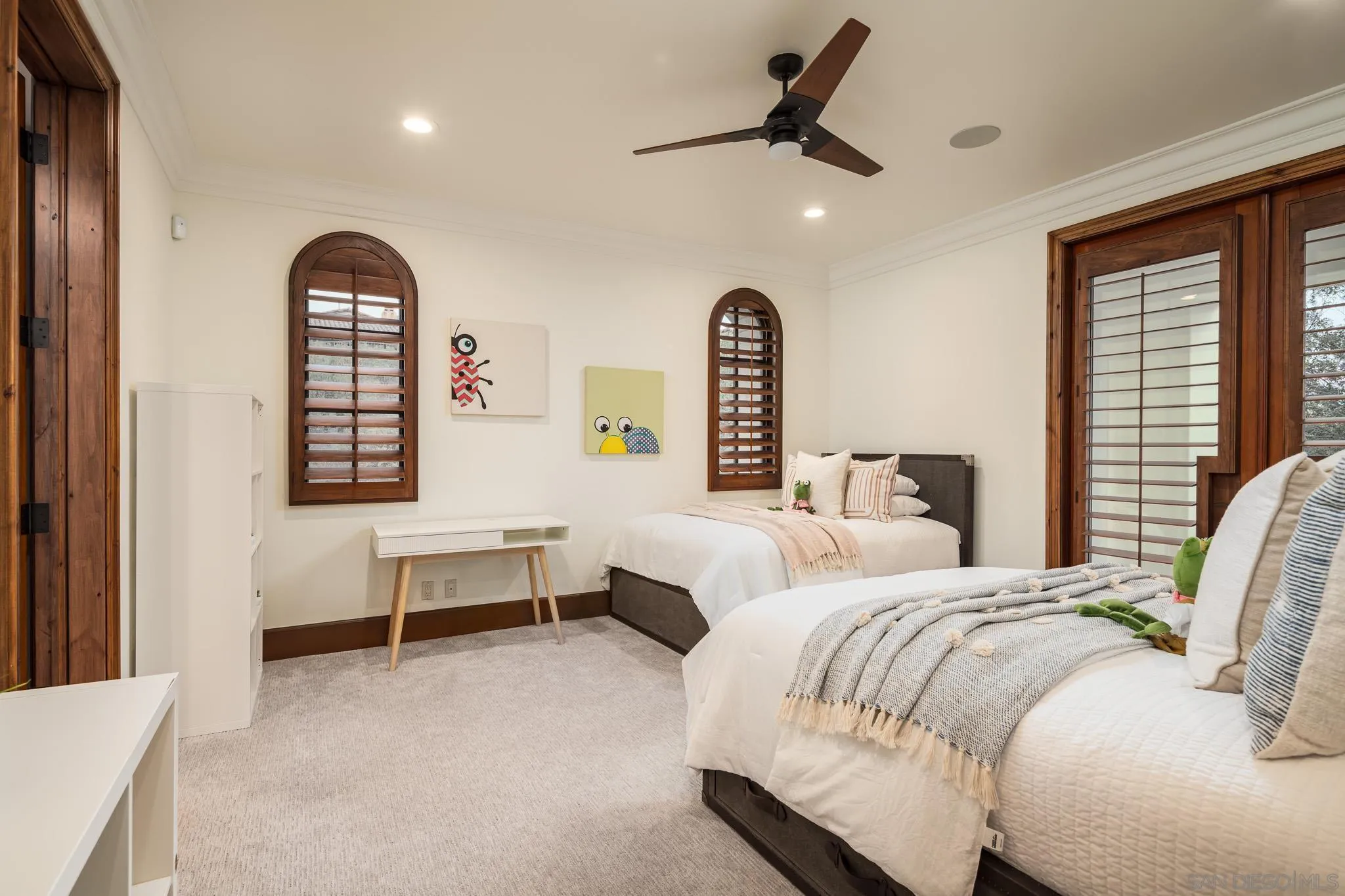 https://cdn.realtyfeed.com/cdn/127/250024405/7ef147c038f038f0ab0737b4ed40dc94.webp