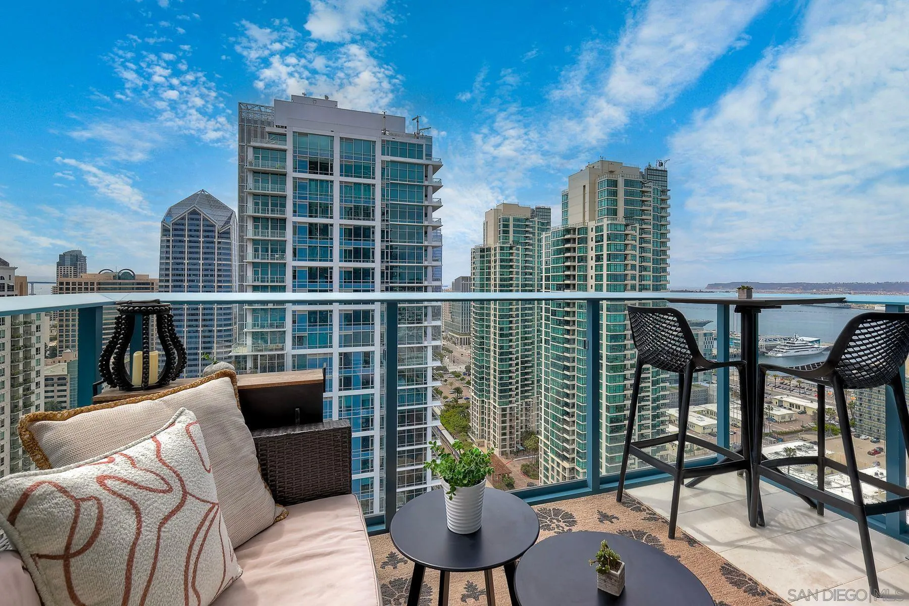 https://cdn.realtyfeed.com/cdn/127/250024412/5ebee25b892407412ea81c2848157082.webp