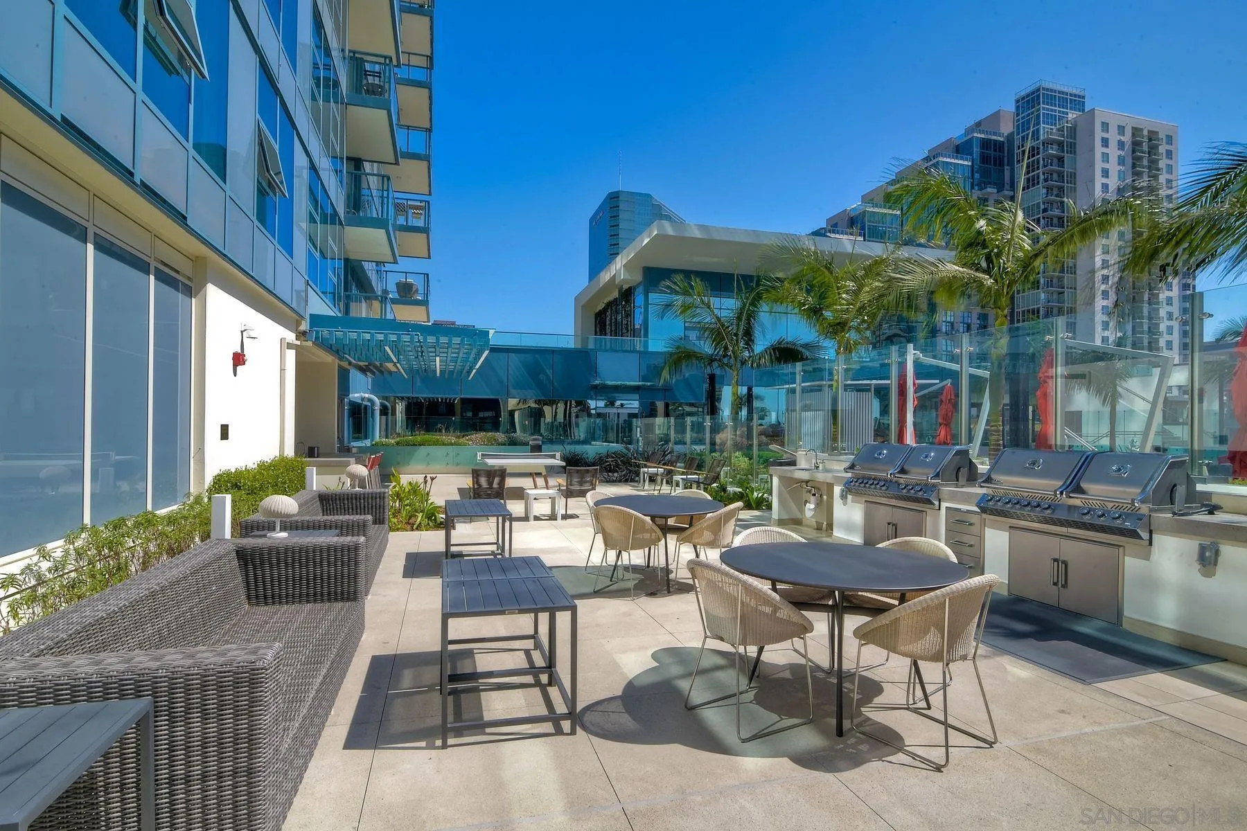 https://cdn.realtyfeed.com/cdn/127/250024412/92283b982a078ae8716cff2336975e7e.webp