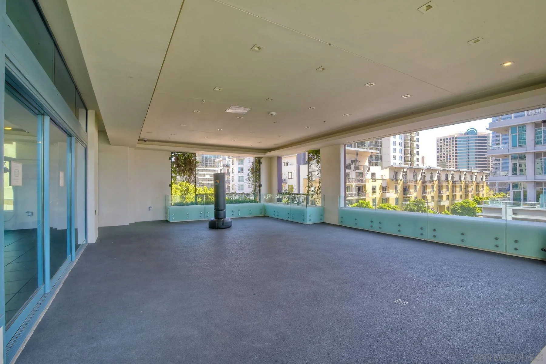 https://cdn.realtyfeed.com/cdn/127/250024412/a45fd425cea1d97be7825cde68983e15.webp
