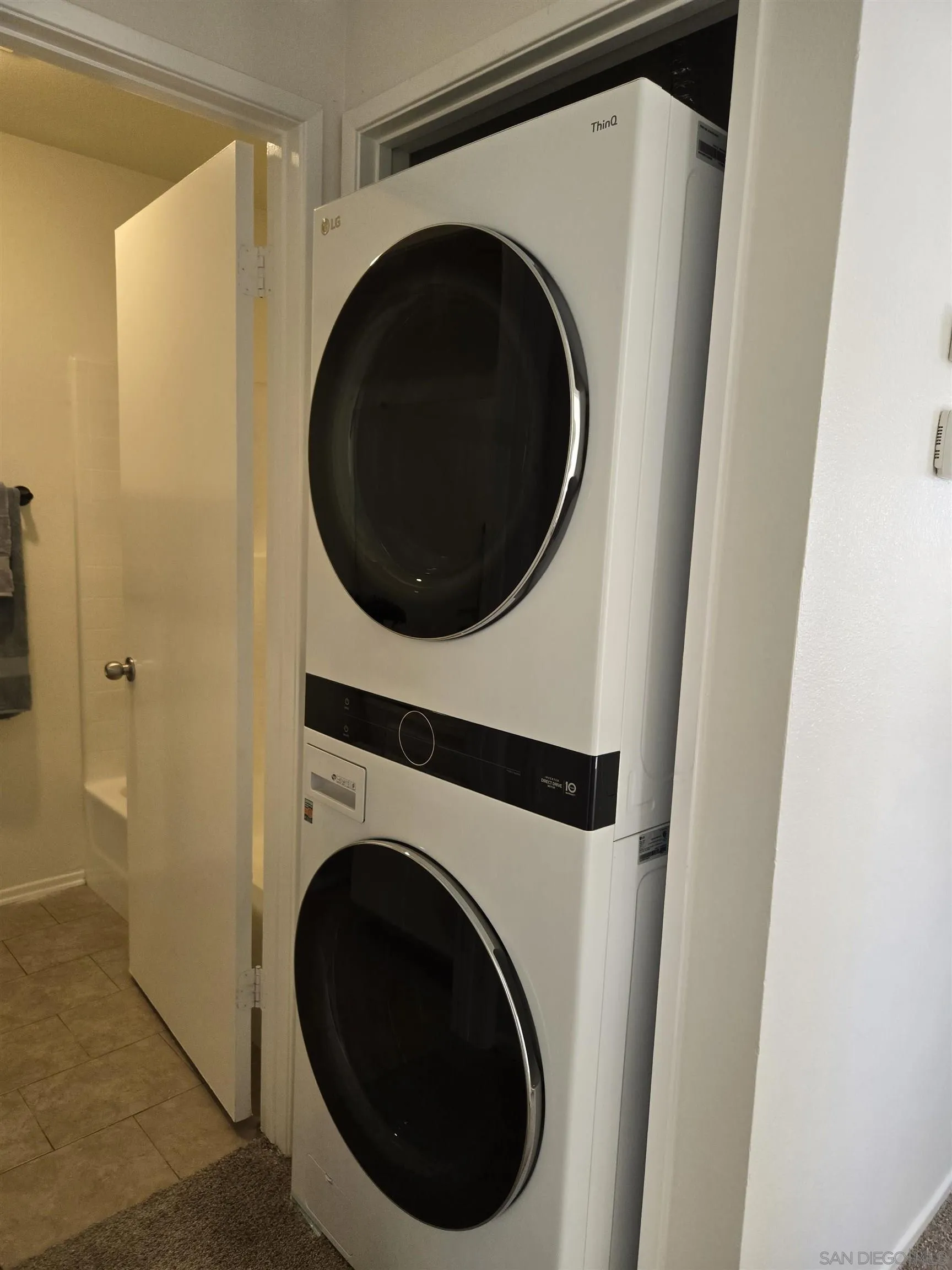 Photo #43: 250024458 Listing: Photo #43