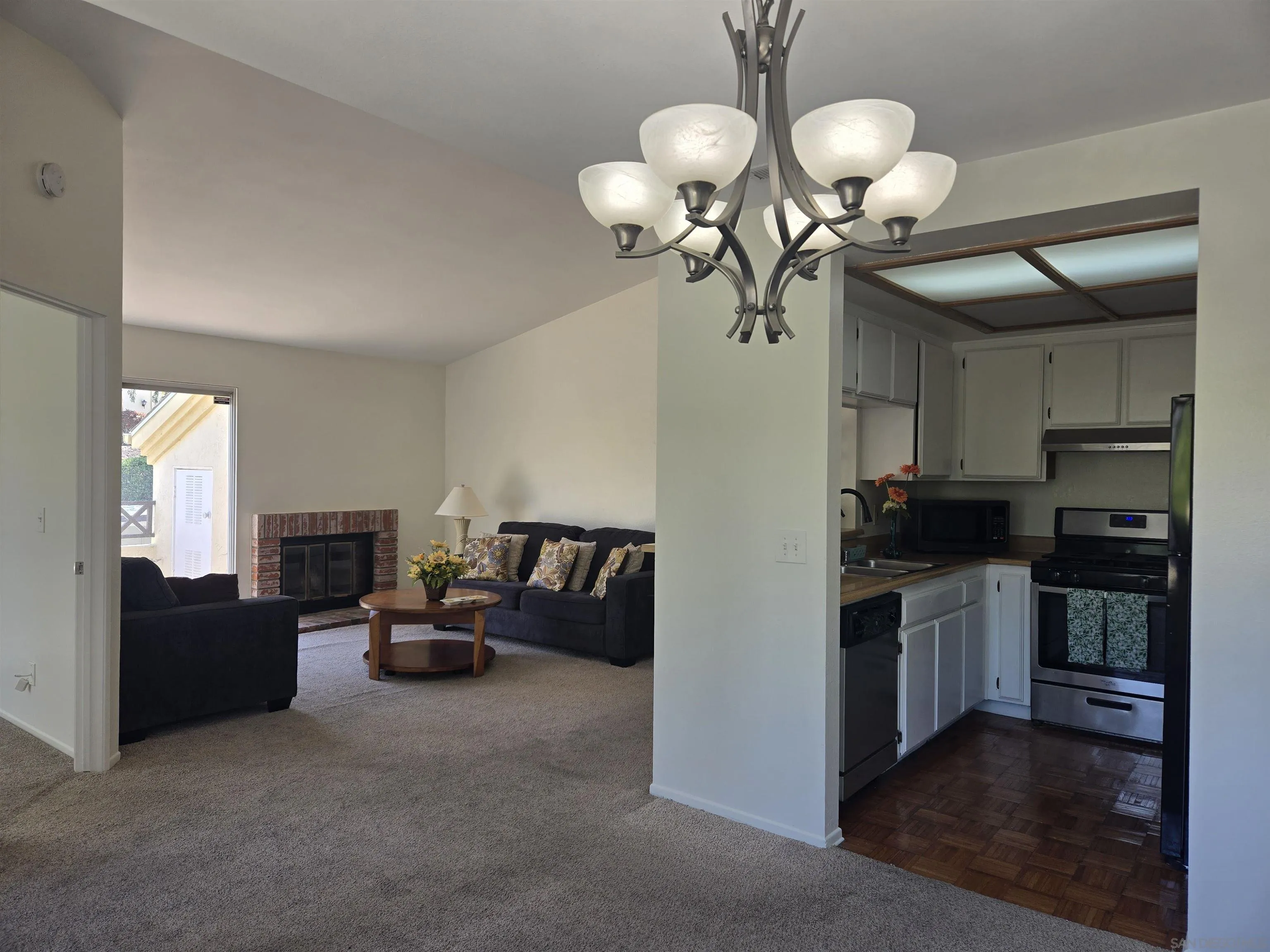 Photo #19: 250024458 Listing: Photo #19