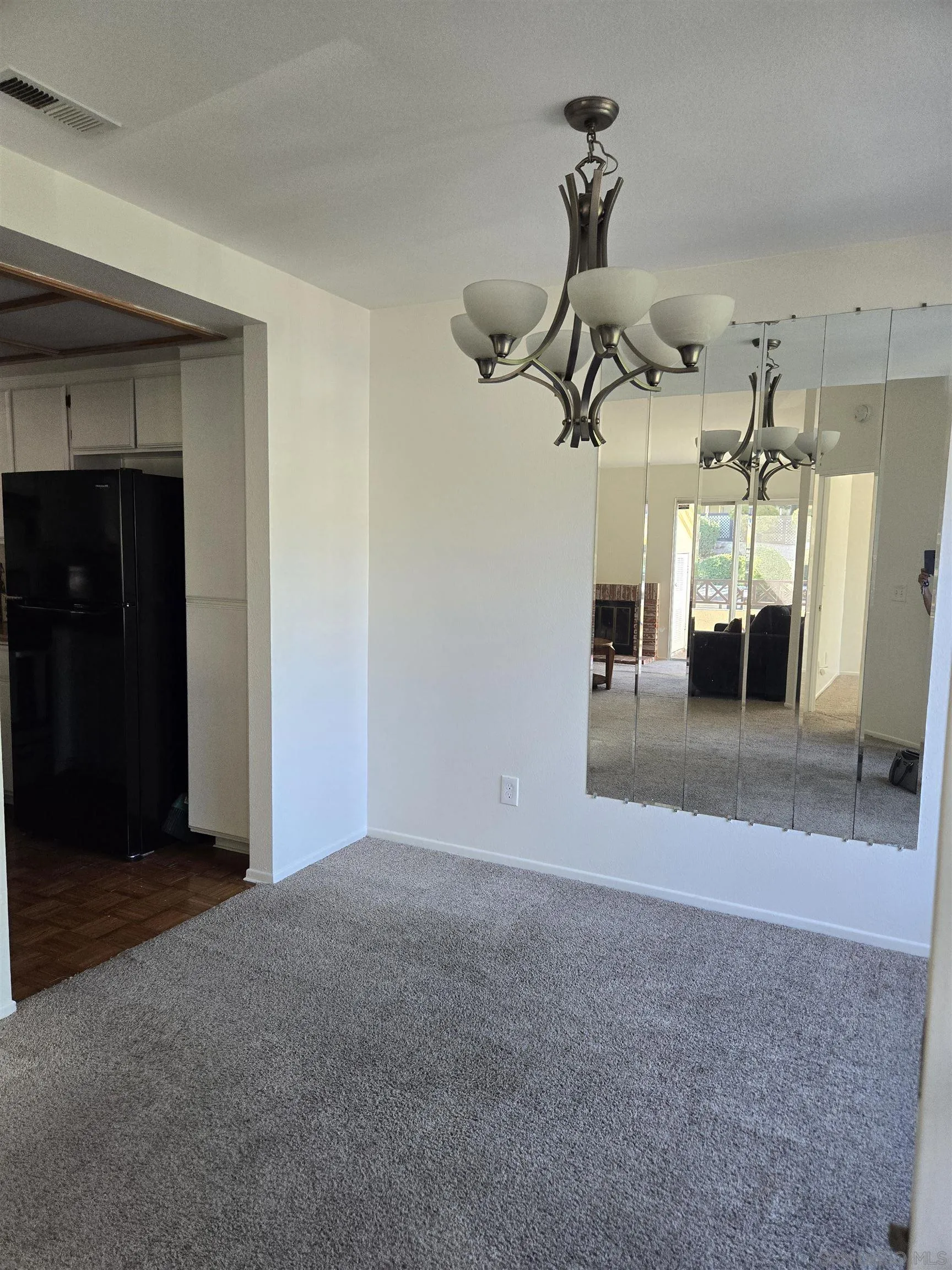 Photo #24: 250024458 Listing: Photo #24