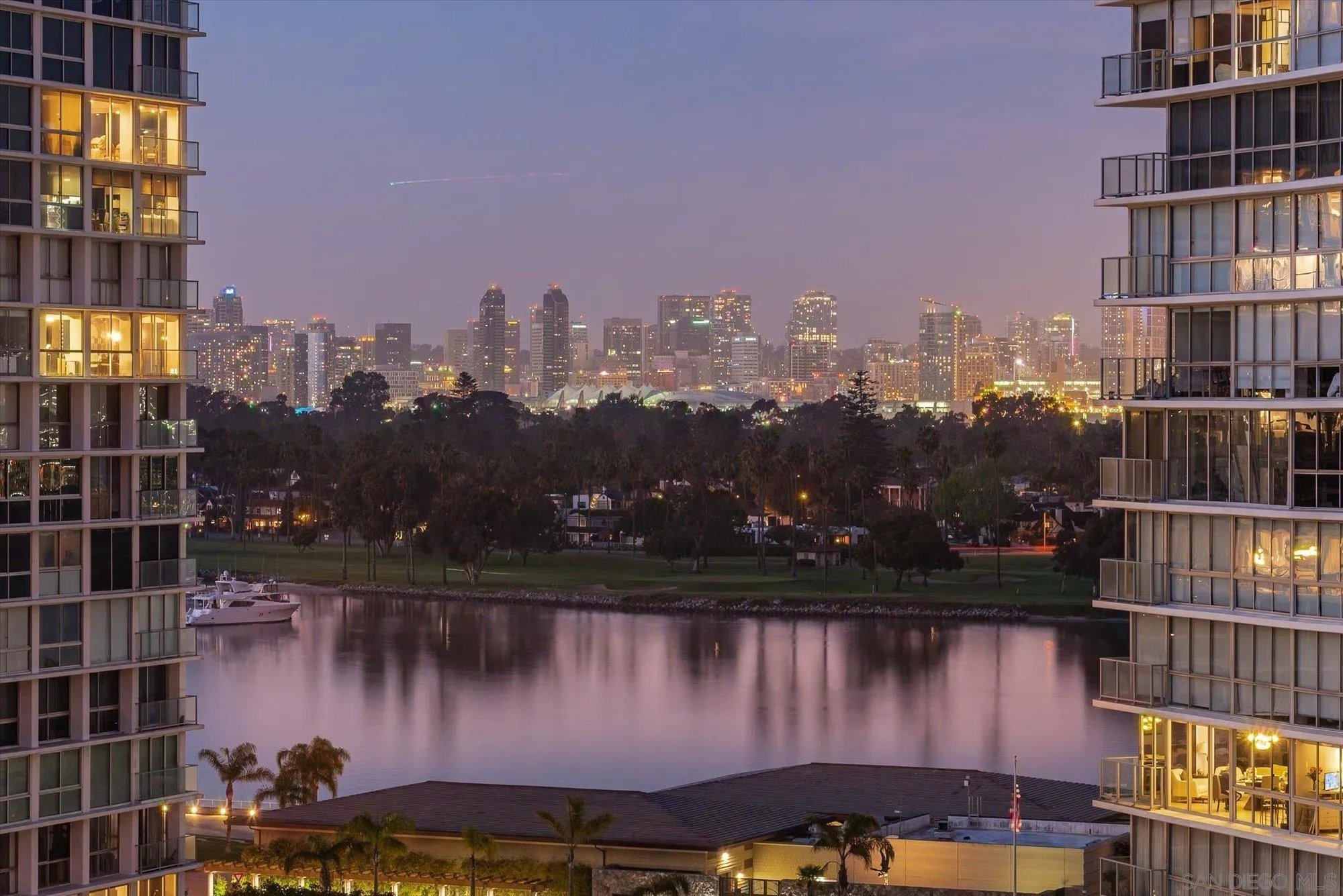 More Details about MLS # 250024494 : 1830 AVENIDA DEL MUNDO UNIT 1101