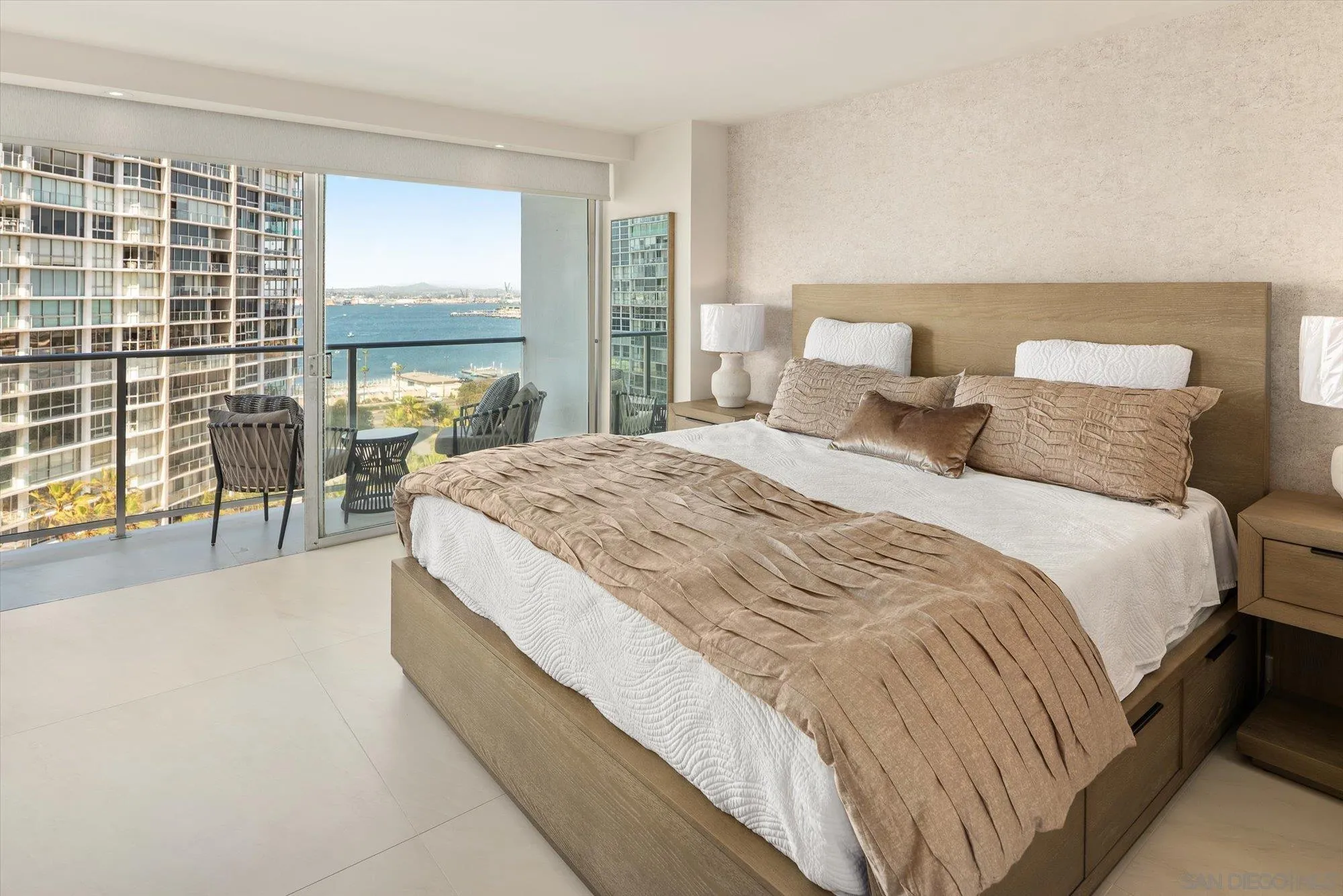 https://cdn.realtyfeed.com/cdn/127/250024494/67eebe936639b3adcde2baf57a753213.webp