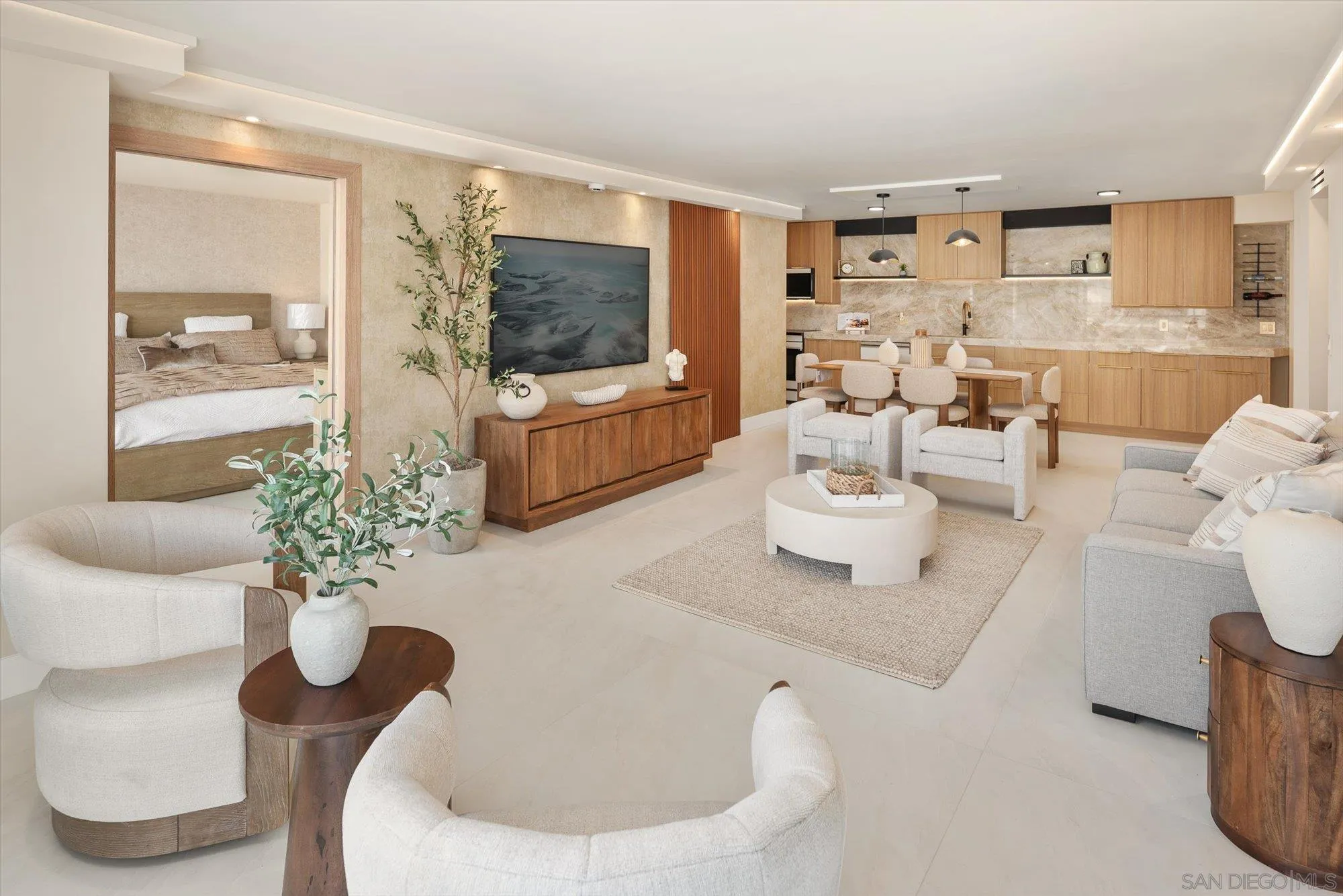 https://cdn.realtyfeed.com/cdn/127/250024494/abfddcdd40b3bd667f06470e19f18f5e.webp