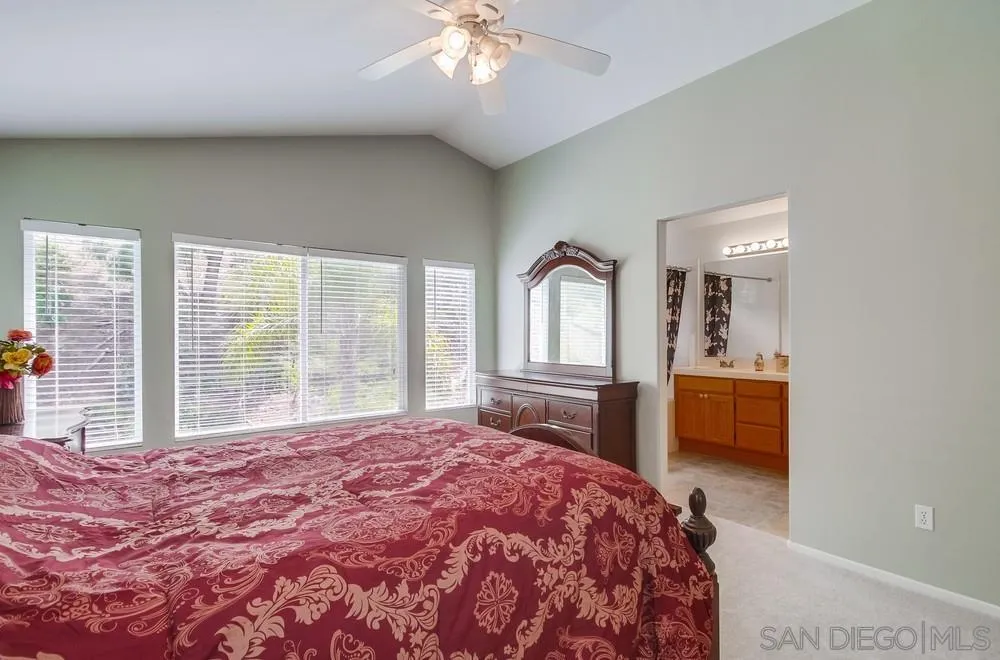 https://cdn.realtyfeed.com/cdn/127/250024532/d8461792fe9d051ba006f5674d63b754.webp