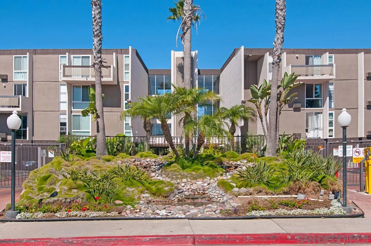 Photo #3: 250024535 Listing 
