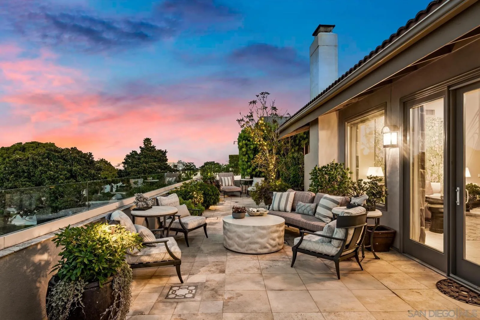 https://cdn.realtyfeed.com/cdn/127/250024589/8dcfef0d565b5367856ce76b4feb8e2f.webp