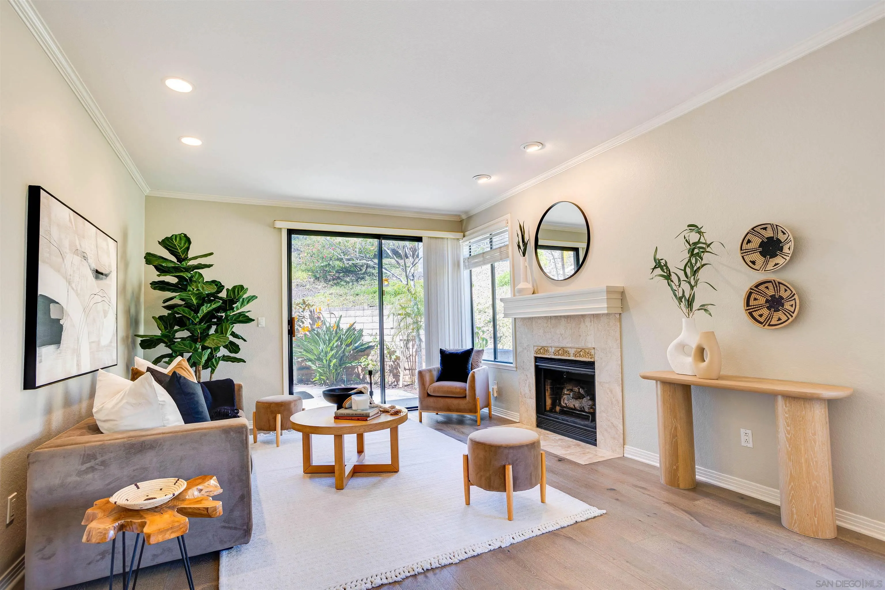 Photo #4: 250024616 Listing 