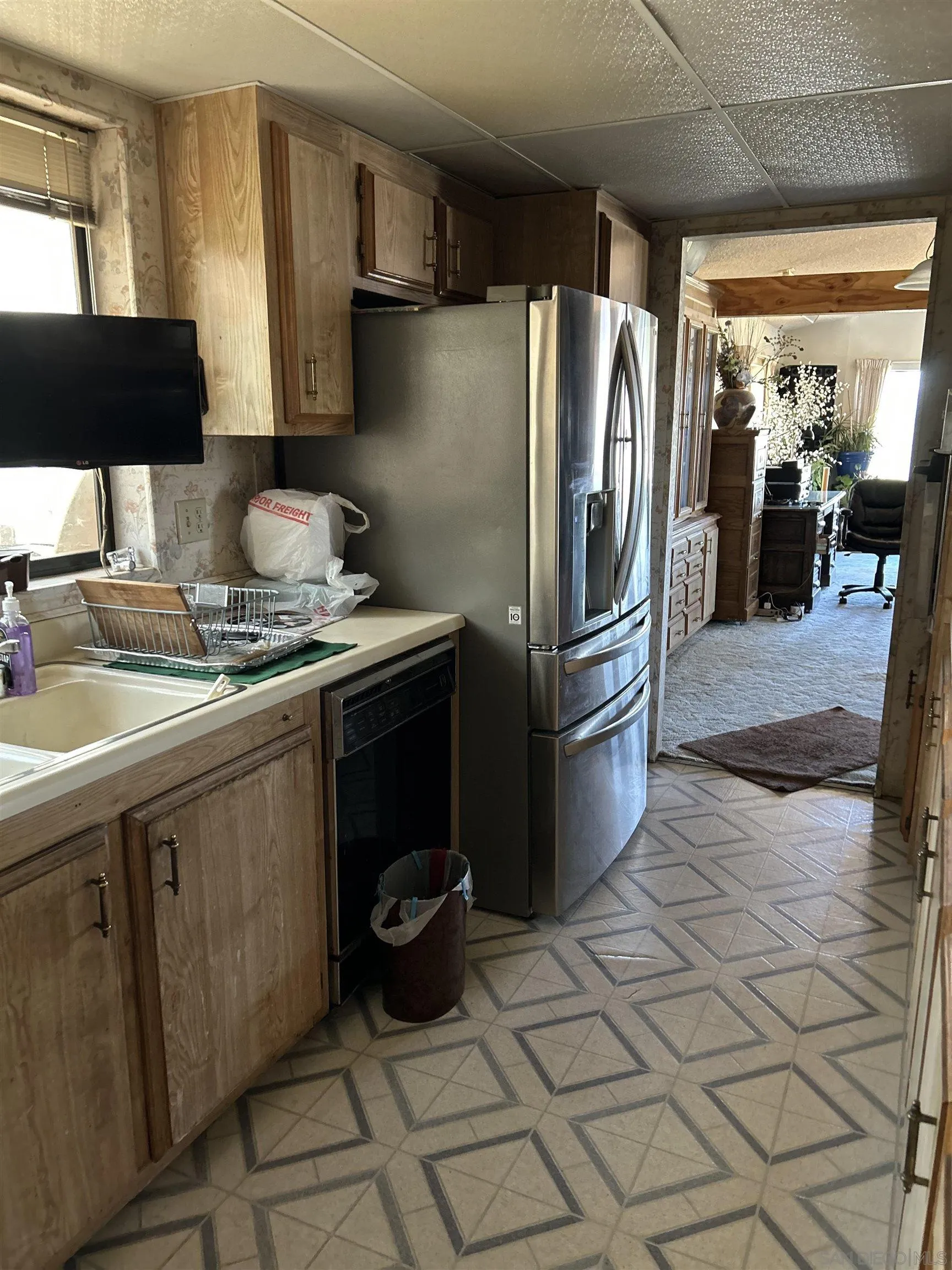 https://cdn.realtyfeed.com/cdn/127/250024655/03cd66a97d4cf2f3cae9cc1dfa220033.webp