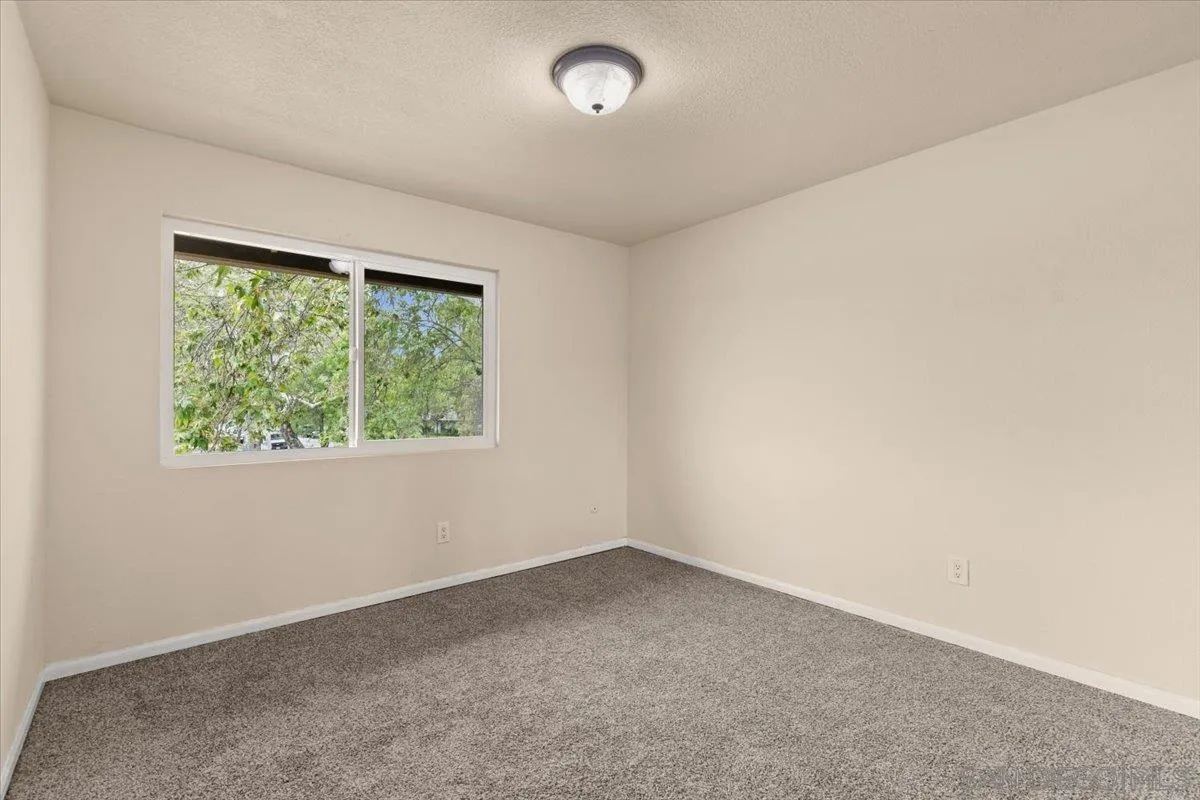 Photo #11: 250024680 Listing: Photo #11