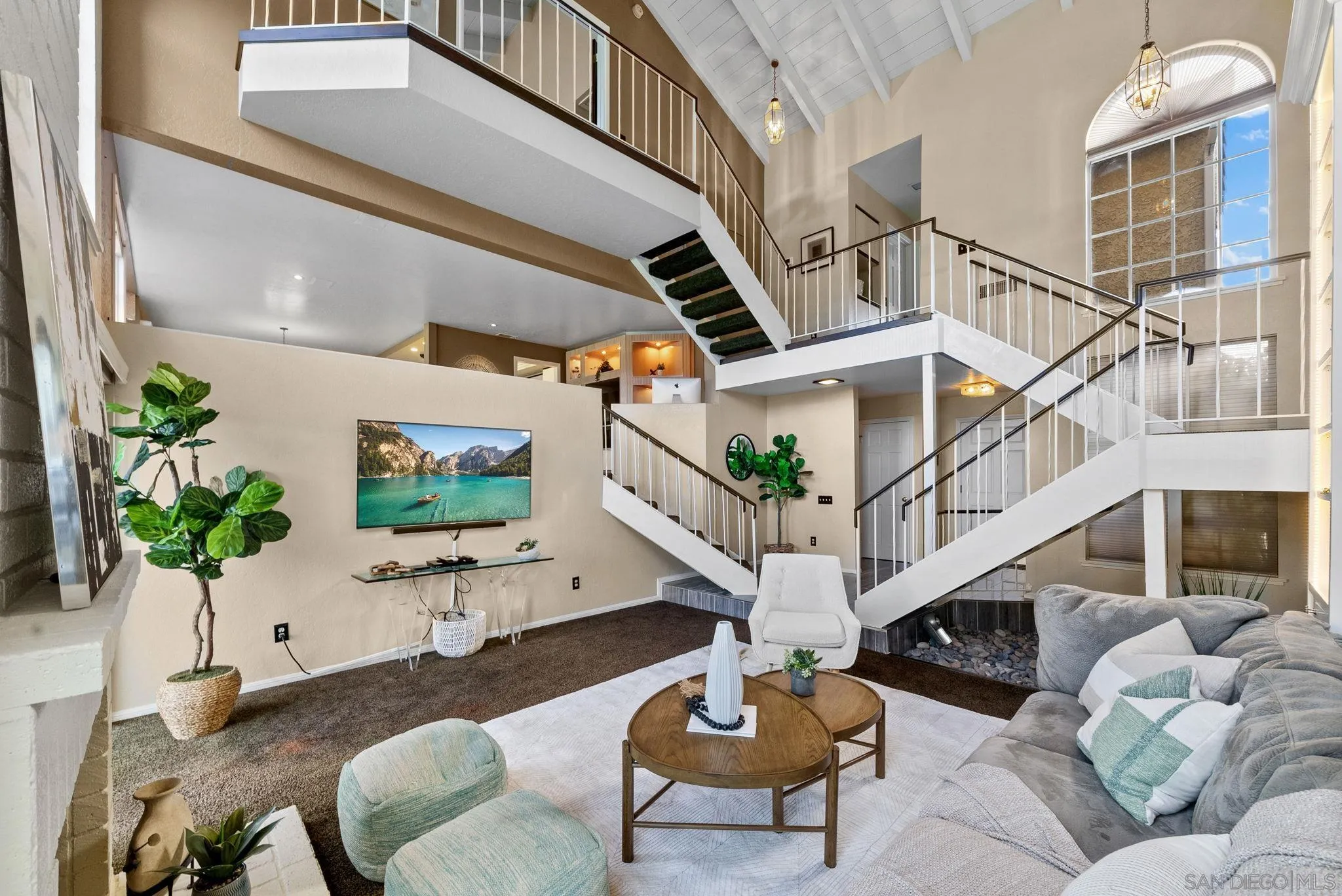 Photo #4: 250024700 Listing 