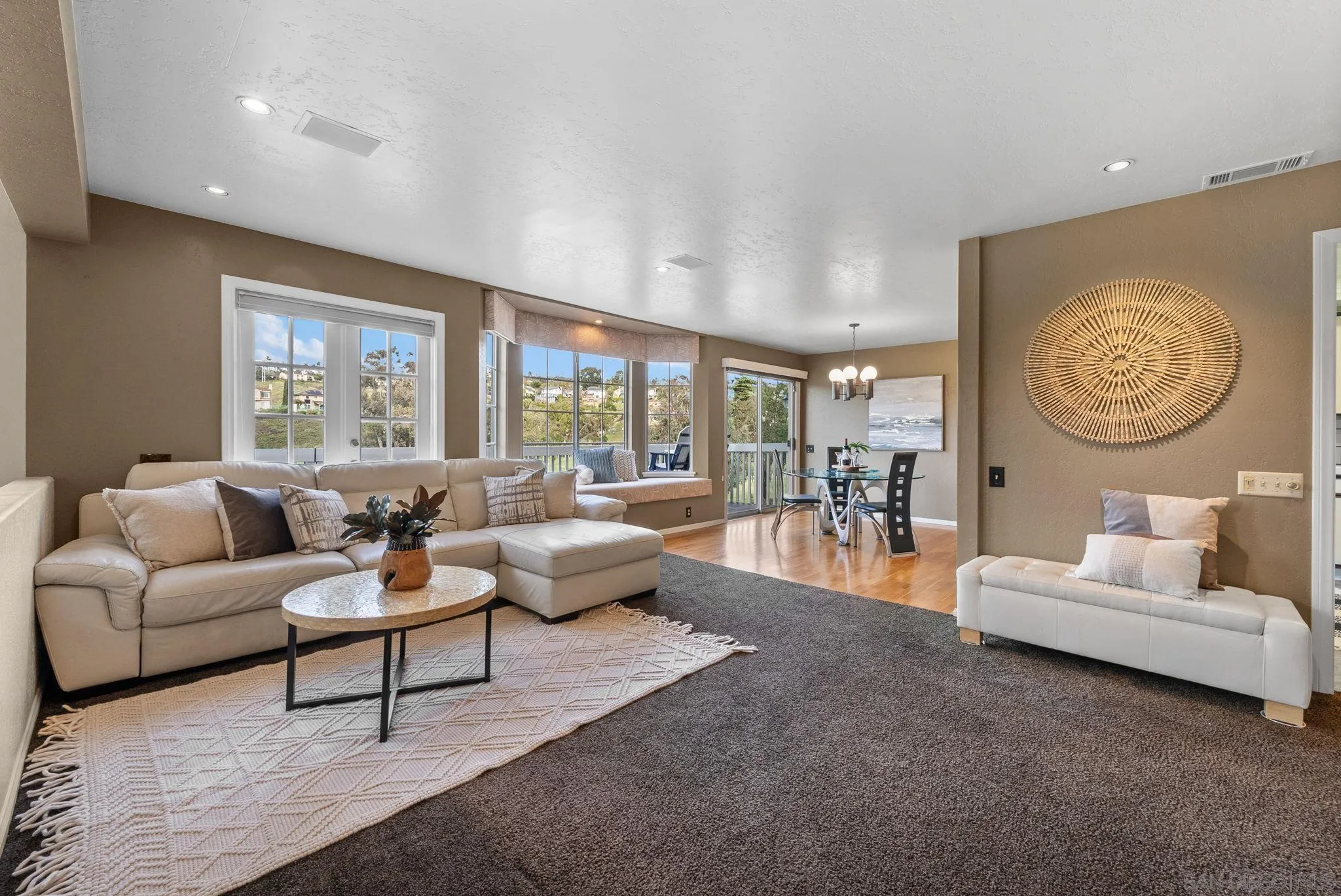 Photo #5: 250024700 Listing 