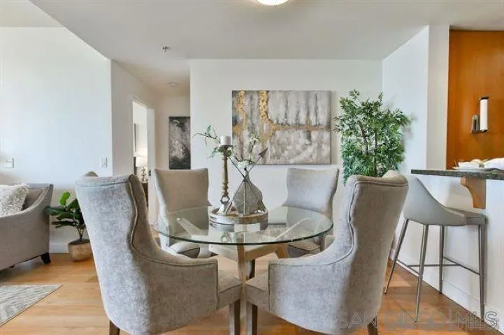 https://cdn.realtyfeed.com/cdn/127/250024792/53533d6b00fb343403c90661d0bc6766.webp