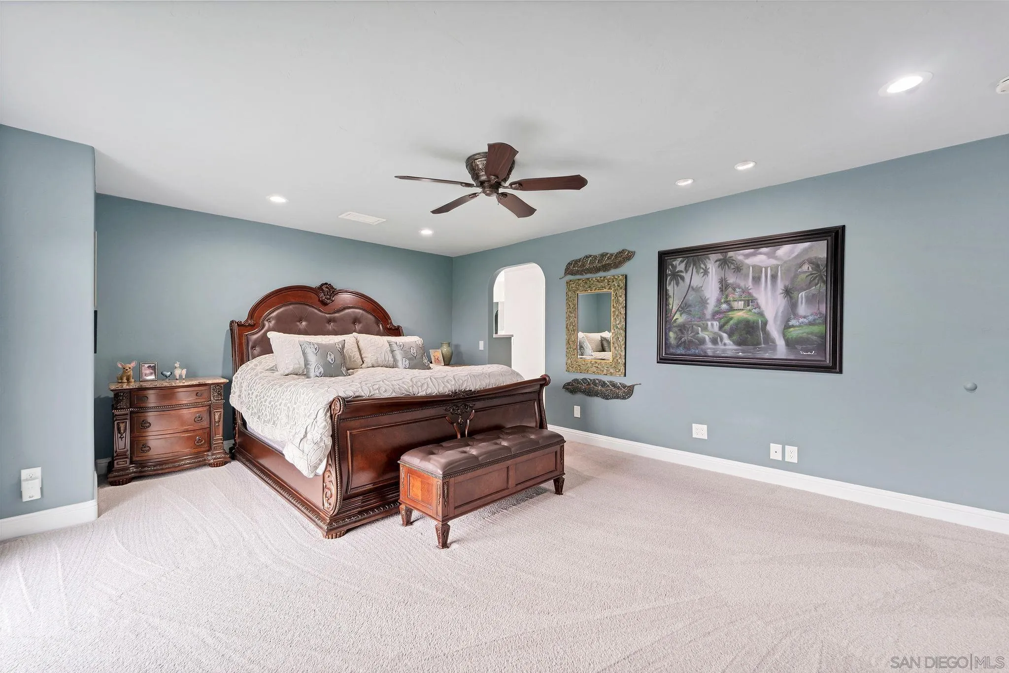 https://cdn.realtyfeed.com/cdn/127/250024799/1377ef77929652d73e546767220b2315.webp