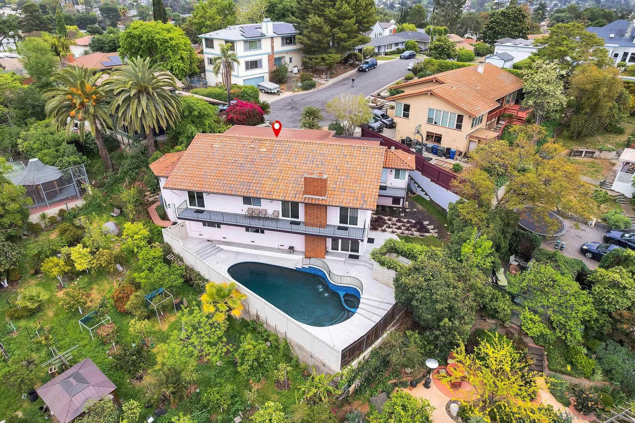 https://cdn.realtyfeed.com/cdn/127/250024799/59196aba54ab82f83b86764adf514414.webp