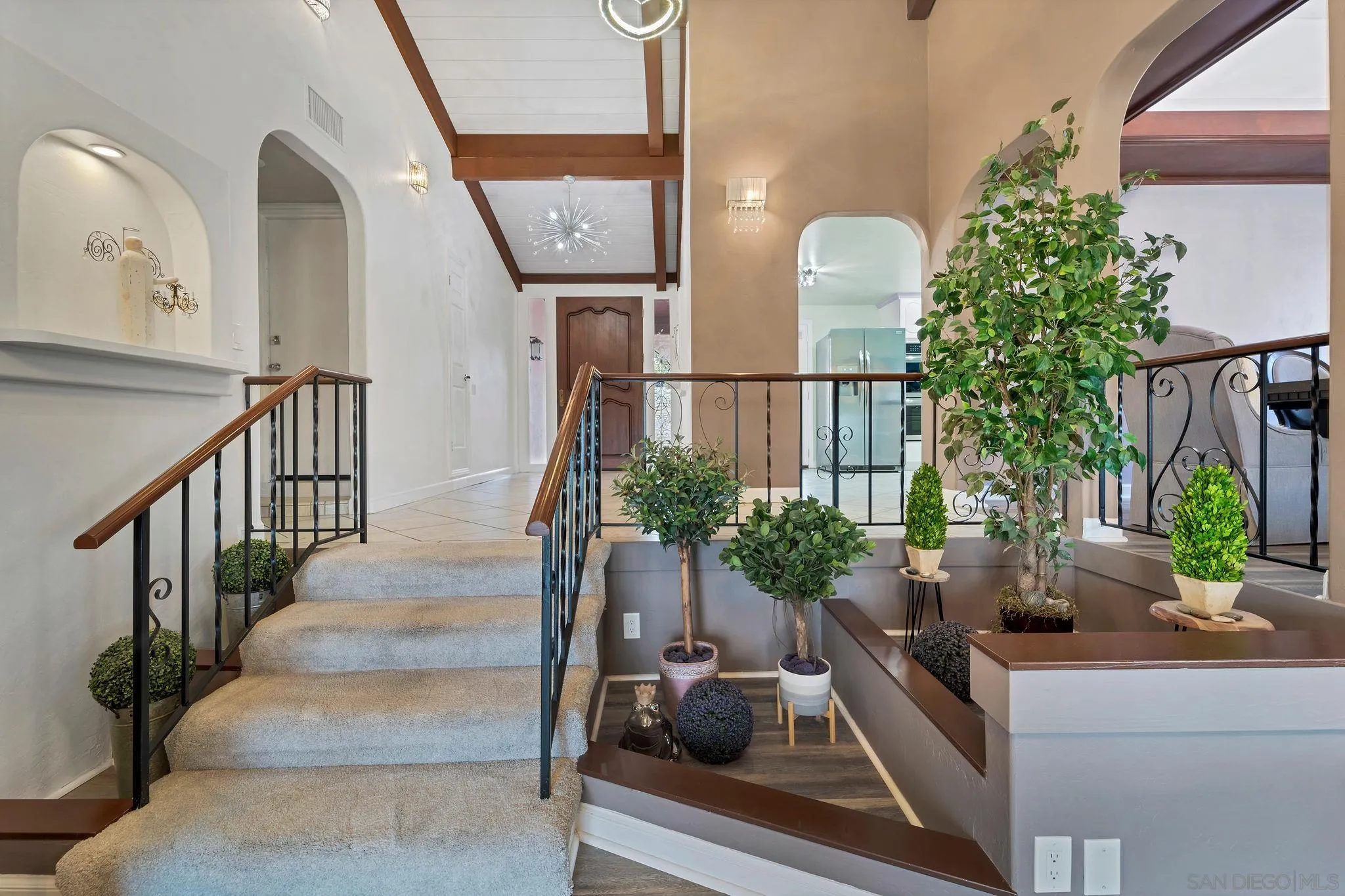 https://cdn.realtyfeed.com/cdn/127/250024799/7ea11ba0565433ace96f3f26766904c9.webp