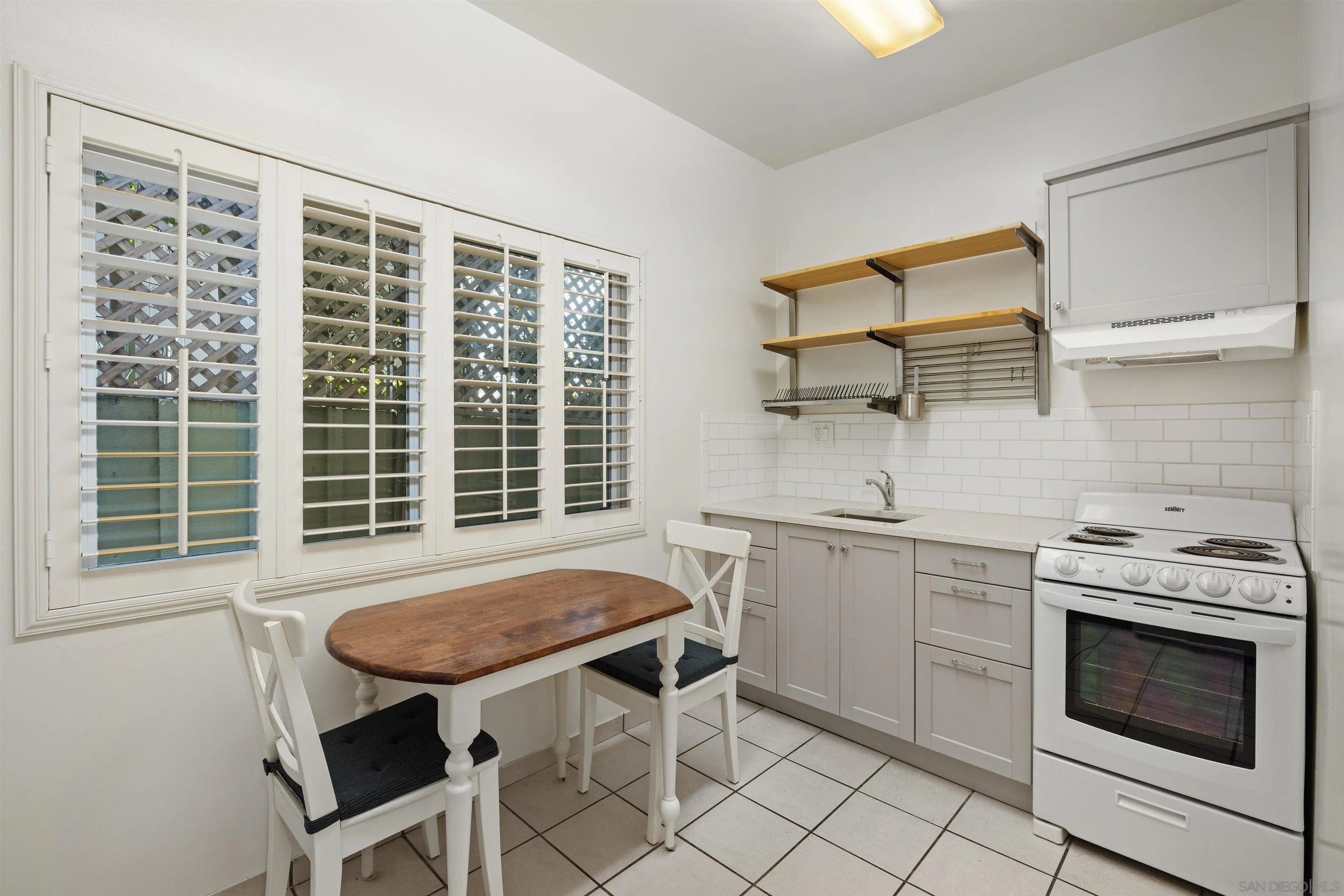 Photo #16: 250024848 Listing: Photo #16