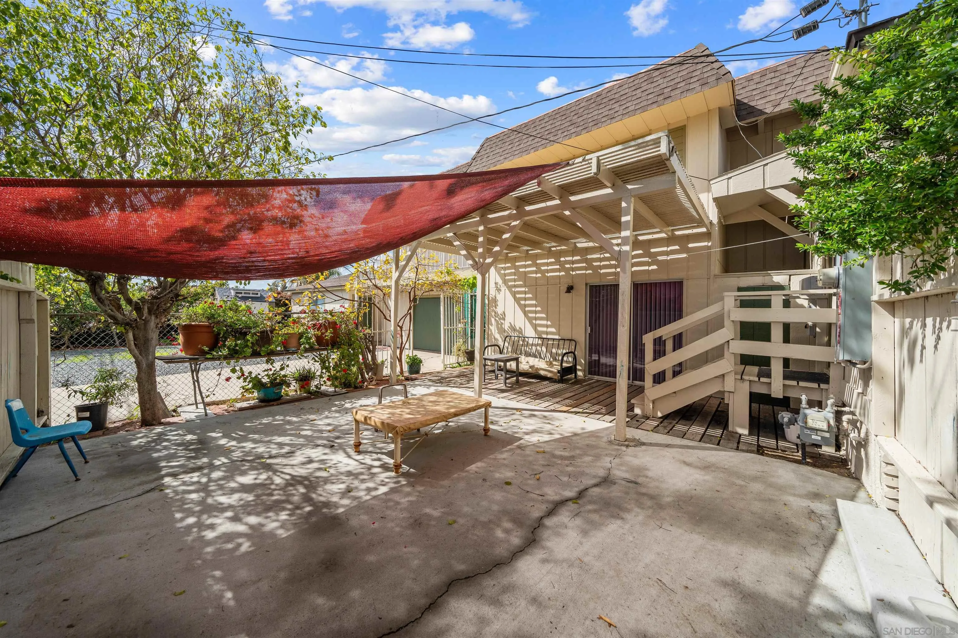 https://cdn.realtyfeed.com/cdn/127/250024882/11384cb1219a37e9503f63a20f06eb6e.webp