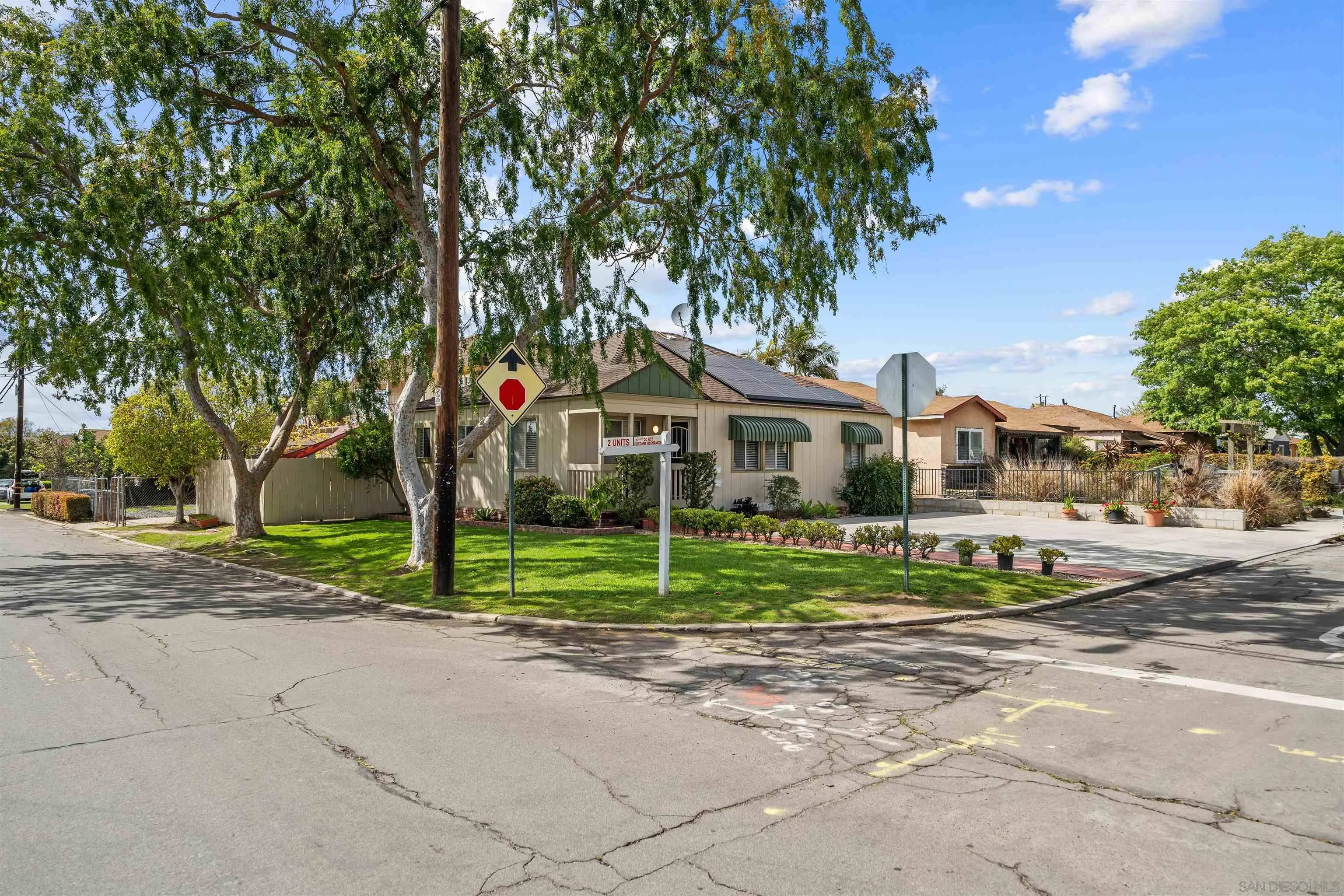 https://cdn.realtyfeed.com/cdn/127/250024882/4f1e4174f6e0bdda6f5a127fb8f5e077.webp