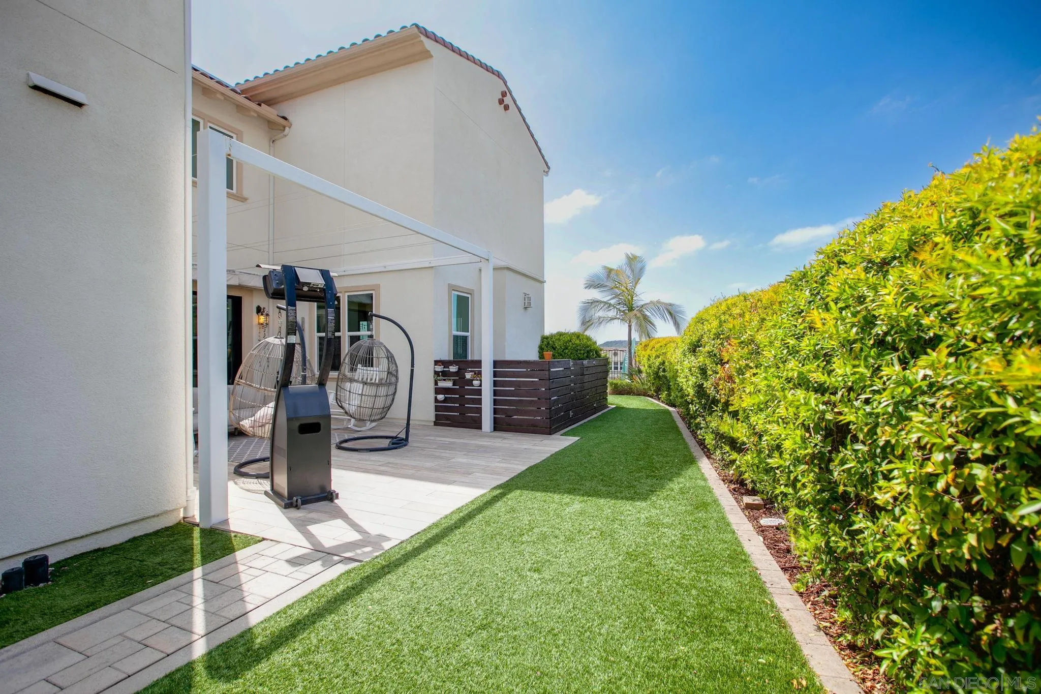 https://cdn.realtyfeed.com/cdn/127/250024899/924b87aa547b20cbb2e93a80b639331a.webp