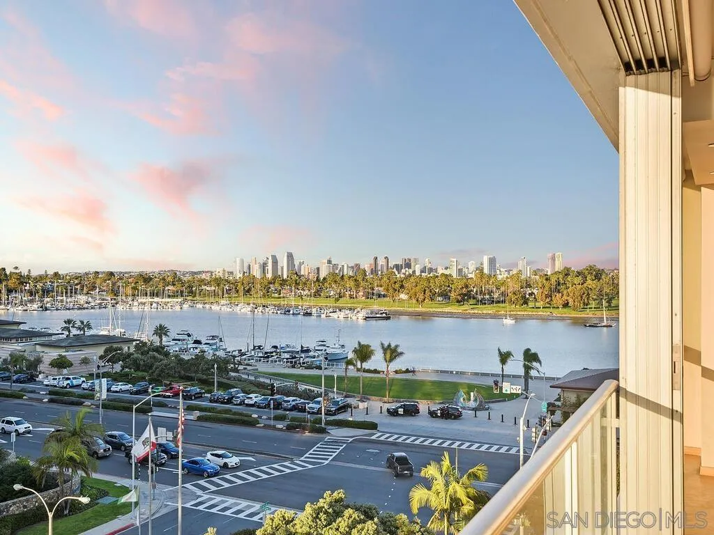 https://cdn.realtyfeed.com/cdn/127/250024912/bc92a70a88884bdcb7e0f38dbaebc01f.webp