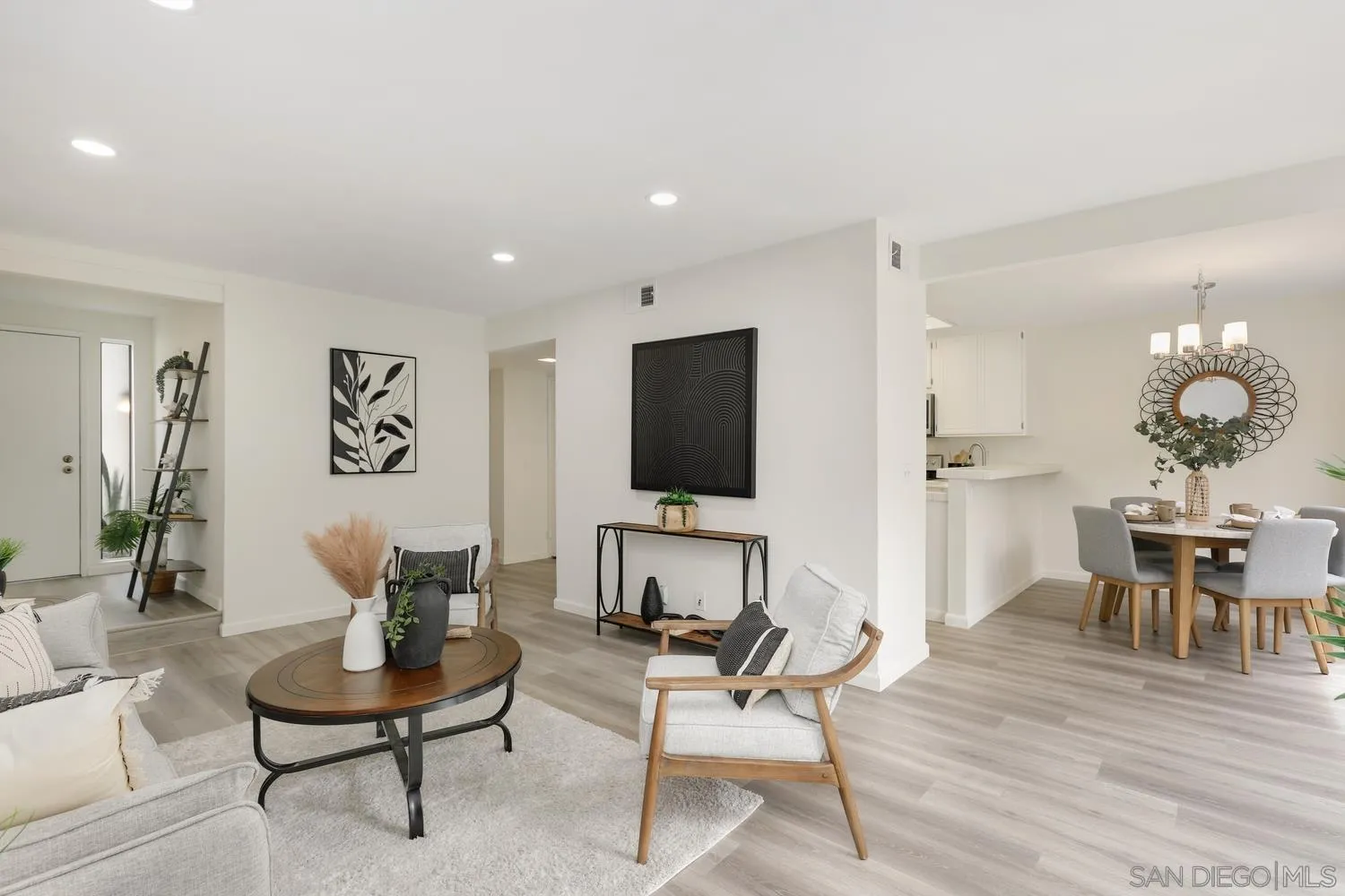 Photo #5: 250024946 Listing 