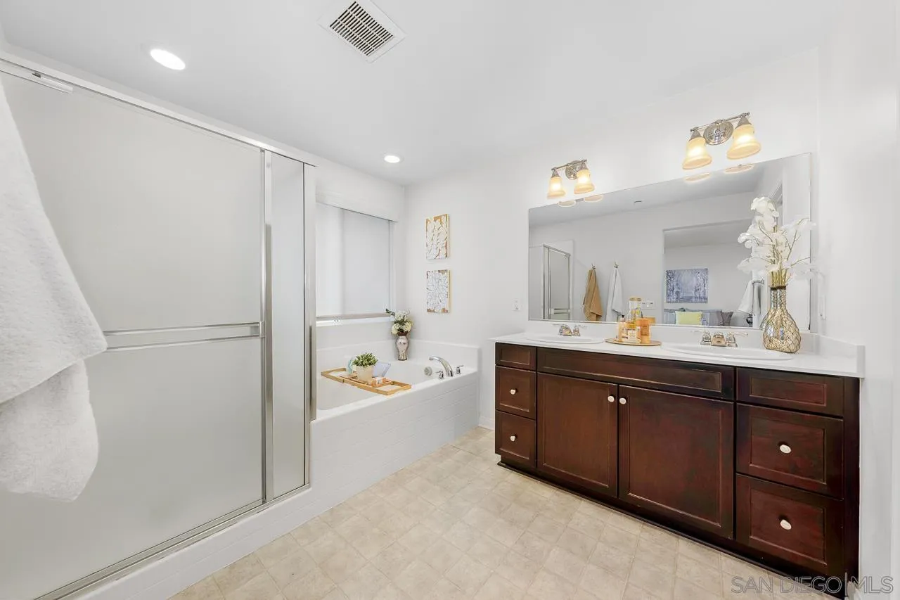 Photo #20: 250024963 Listing: Photo #20