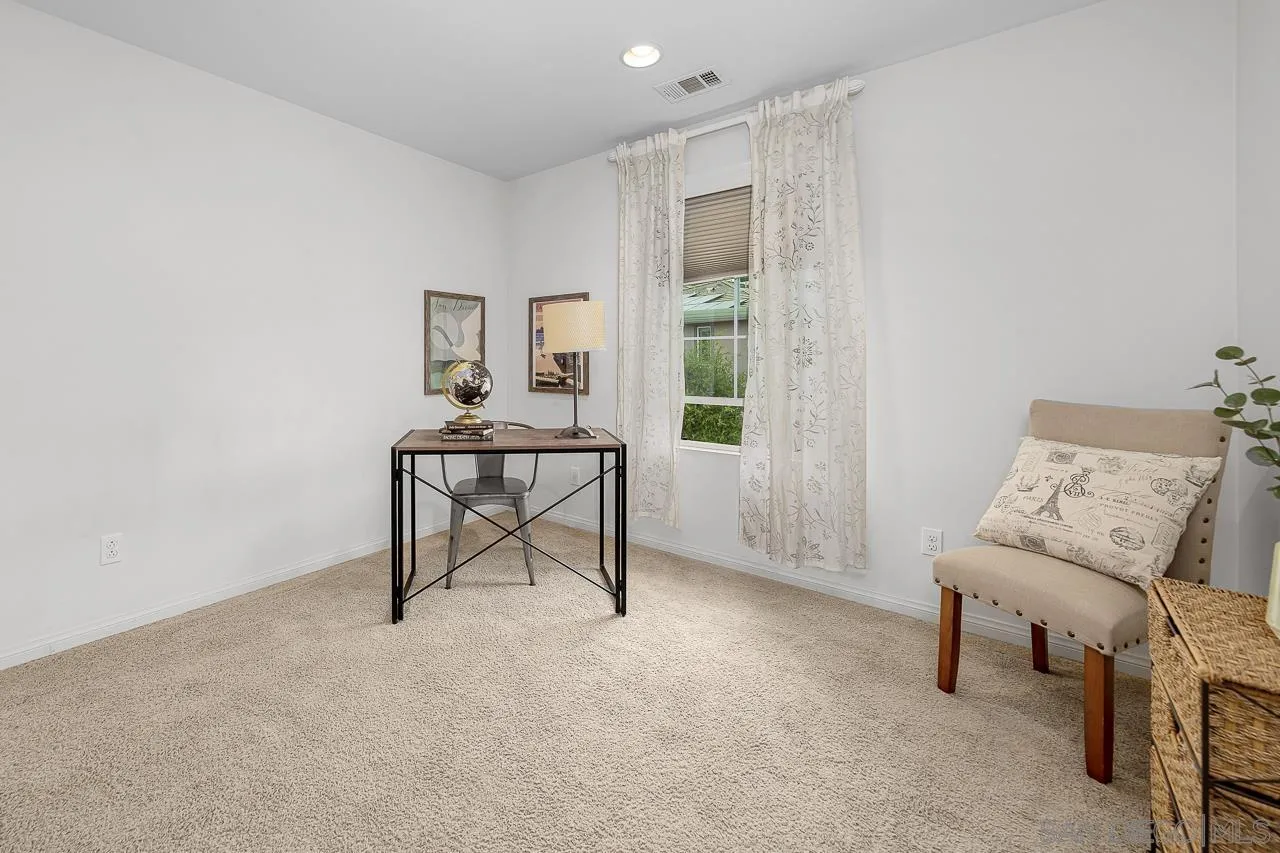 Photo #22: 250024963 Listing: Photo #22