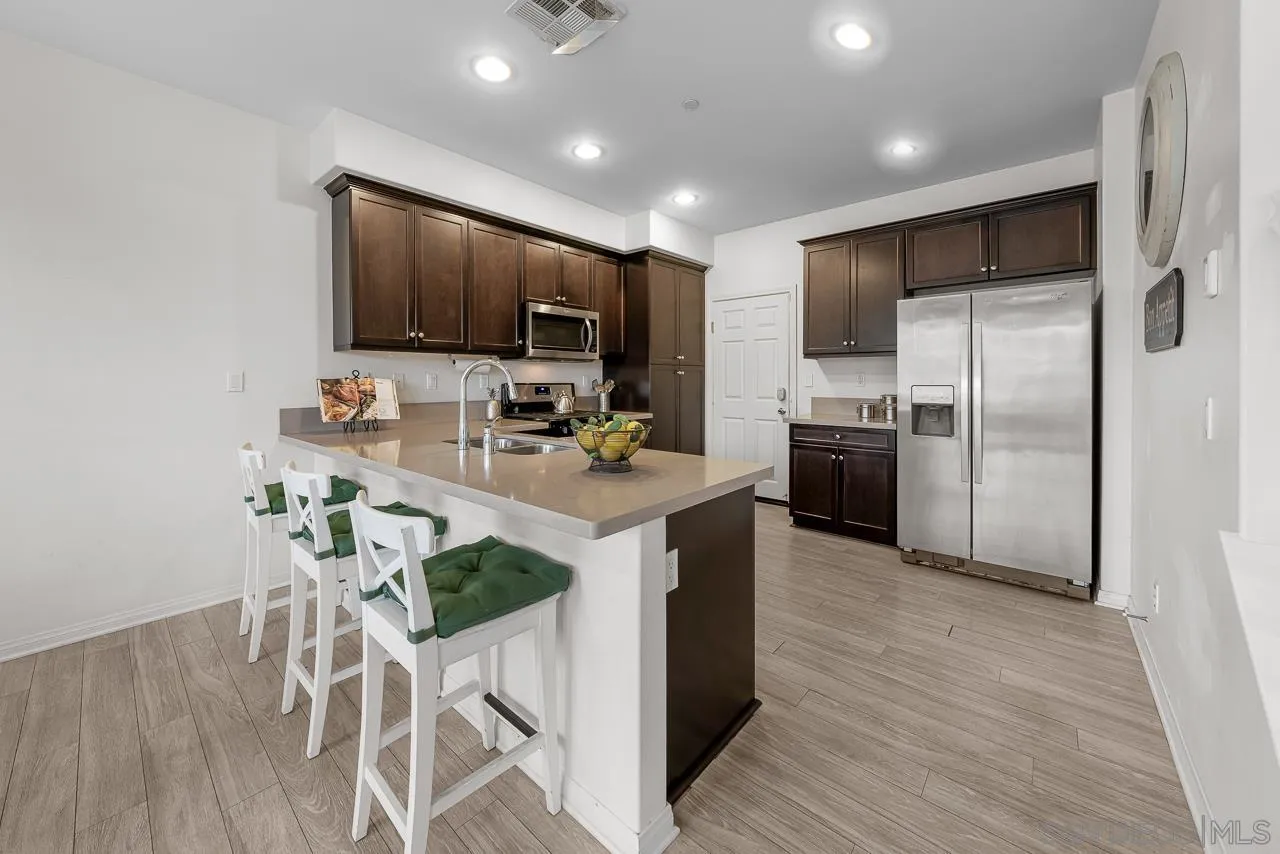 Photo #10: 250024963 Listing: Photo #10