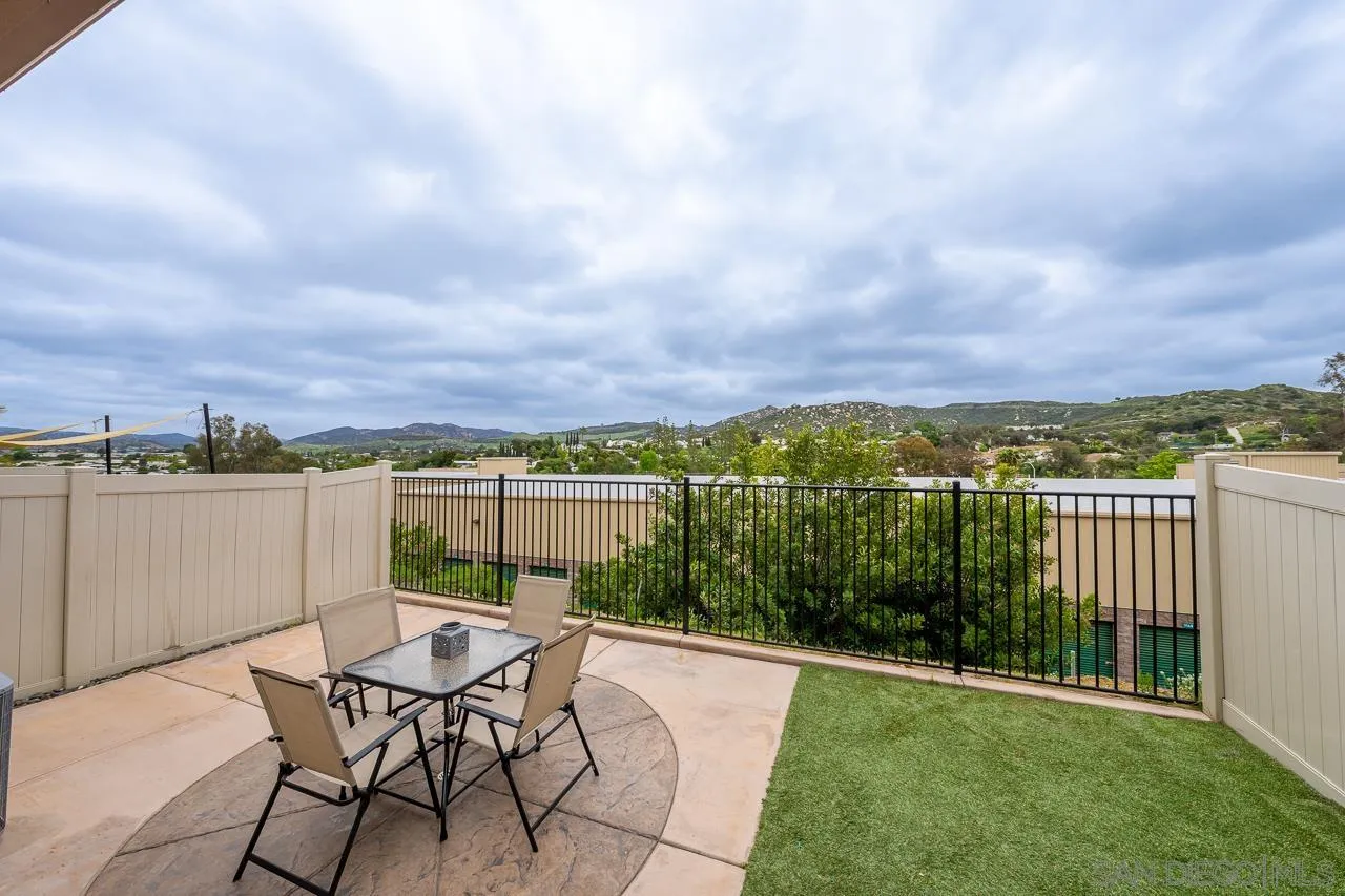 Photo #15: 250024963 Listing: Photo #15