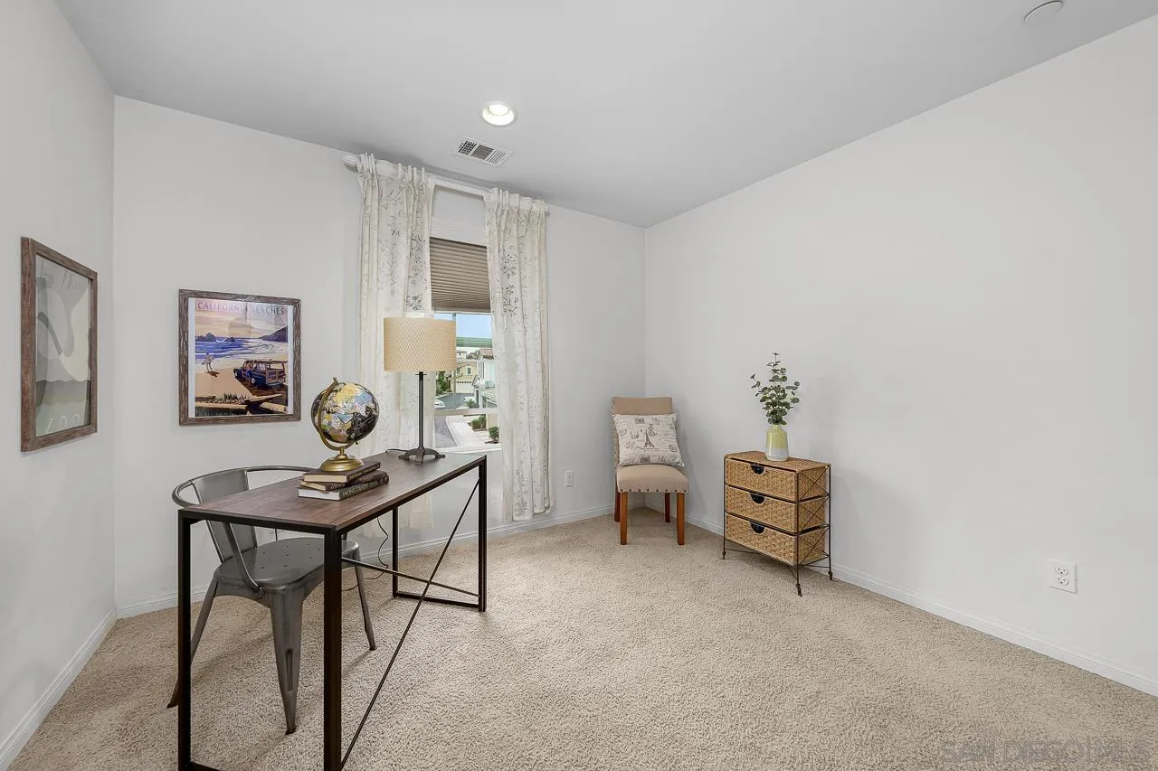 Photo #23: 250024963 Listing: Photo #23