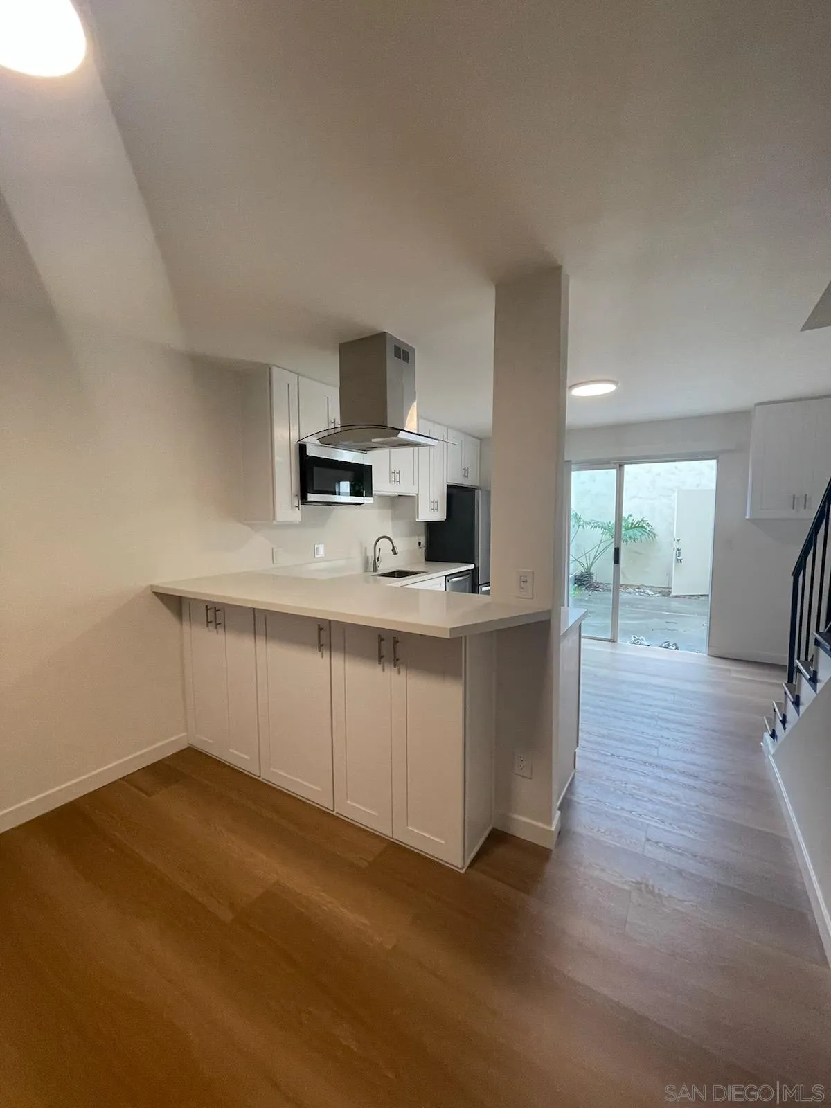 Photo #4: 250024969 Listing 