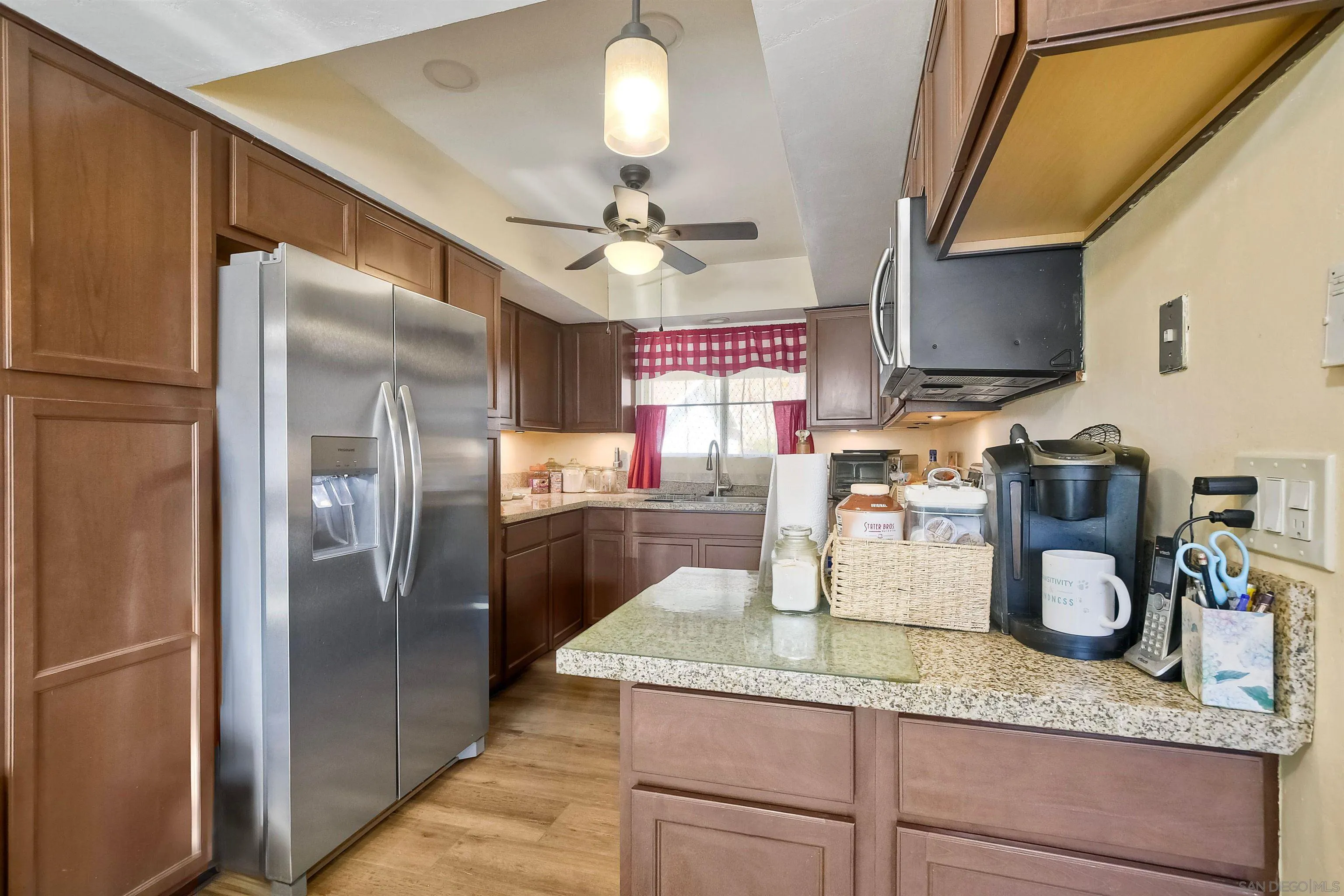 Photo #4: 250024986 Listing 
