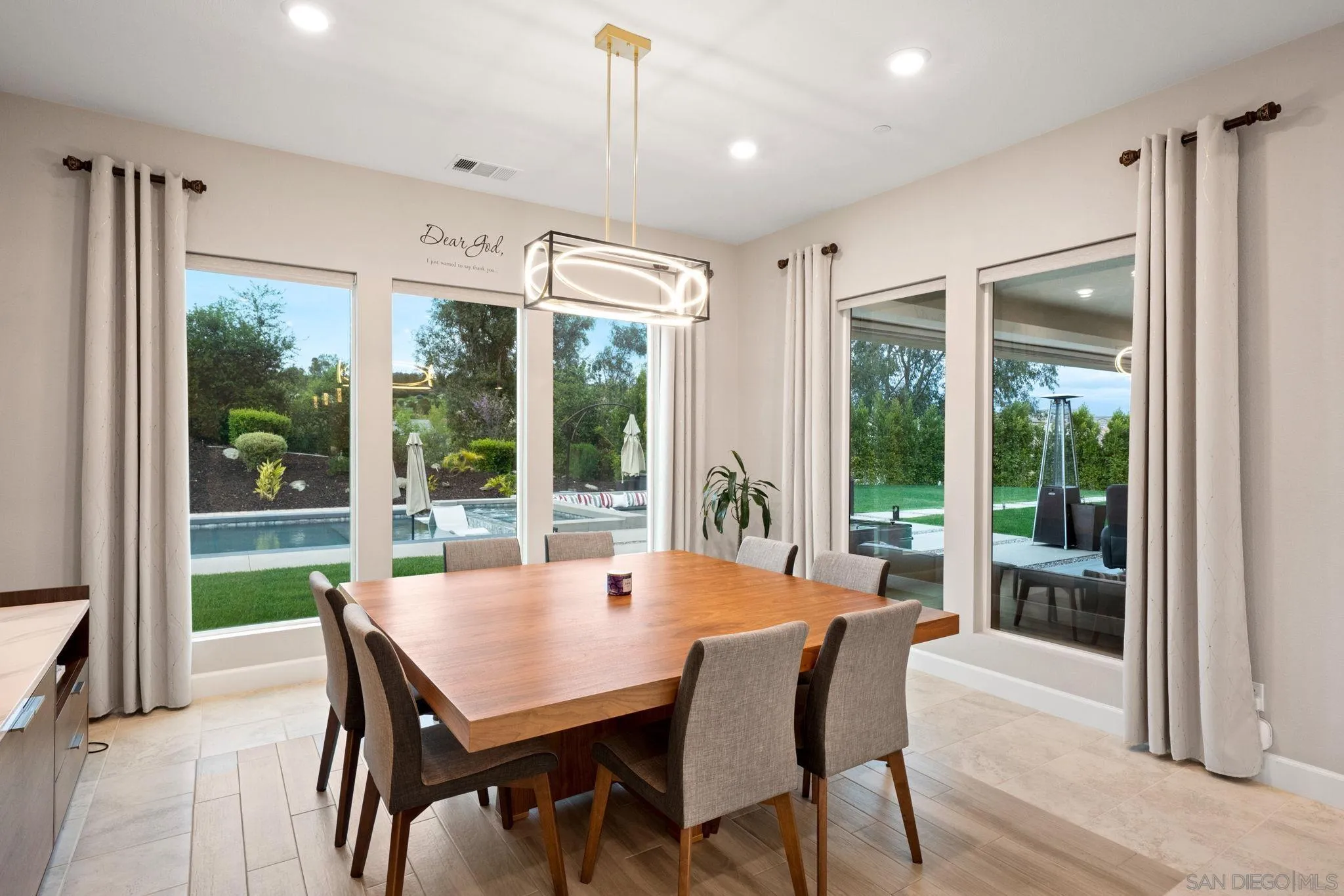 https://cdn.realtyfeed.com/cdn/127/250024989/4dc7734371dde1ad4071059804c3286e.webp