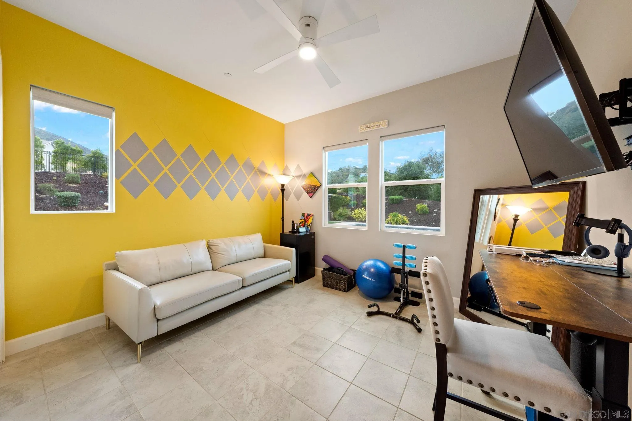 https://cdn.realtyfeed.com/cdn/127/250024989/80f96b4856f61930957931d2250ca6c3.webp