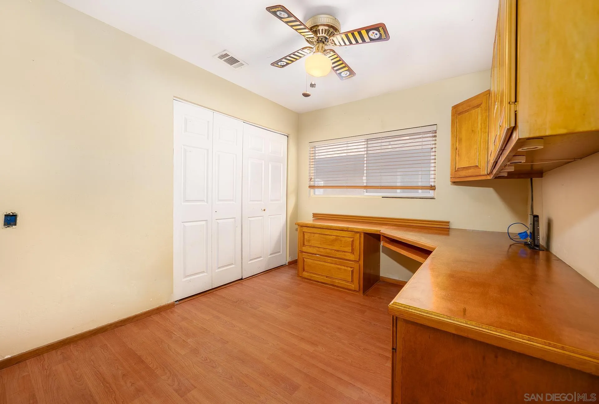 https://cdn.realtyfeed.com/cdn/127/250025003/5c0fe3b79214490e5842e92229e924a5.webp