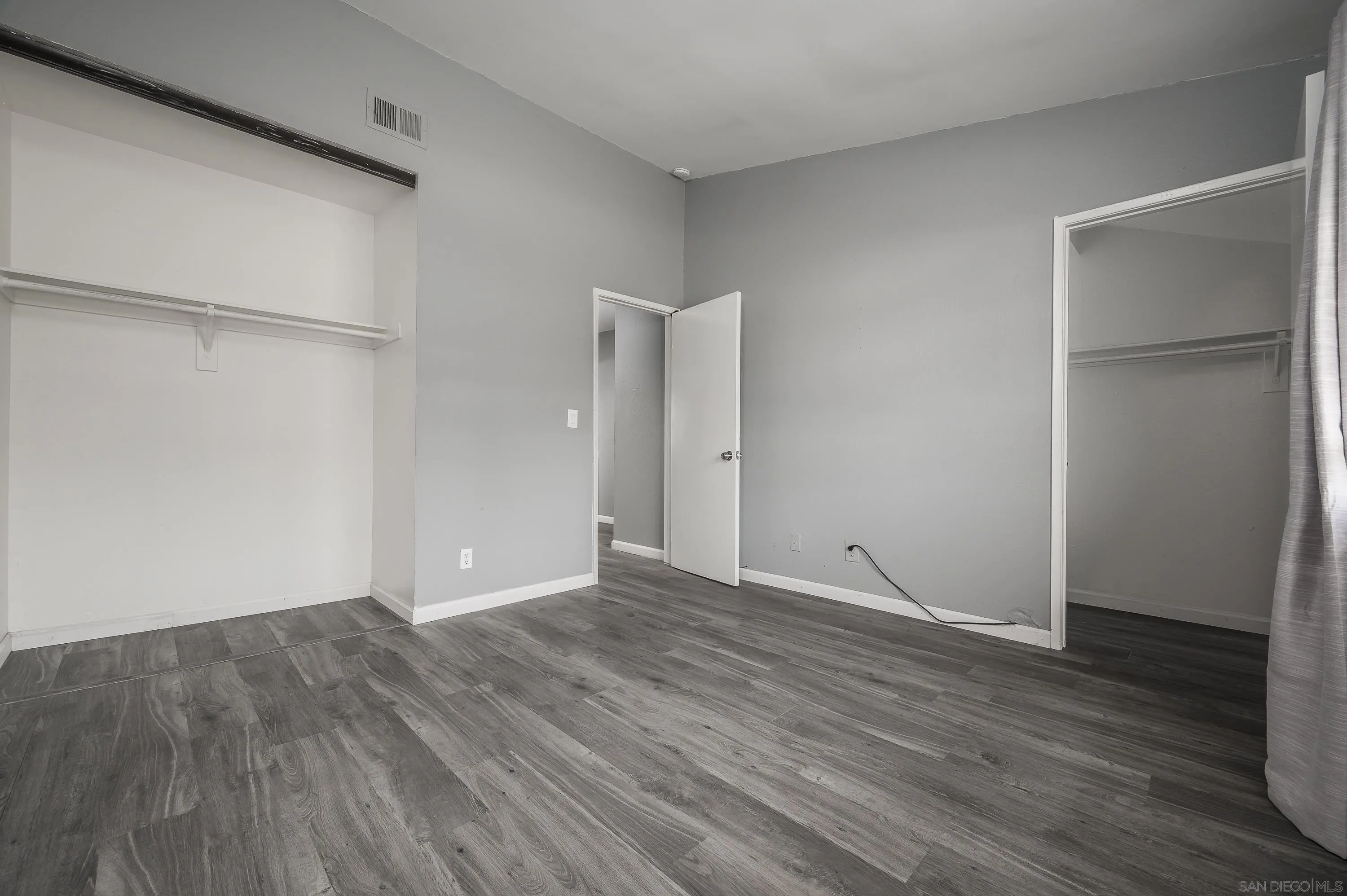 https://cdn.realtyfeed.com/cdn/127/250025004/437cdab7b9ee8a0bd412bd781e6ce41c.webp