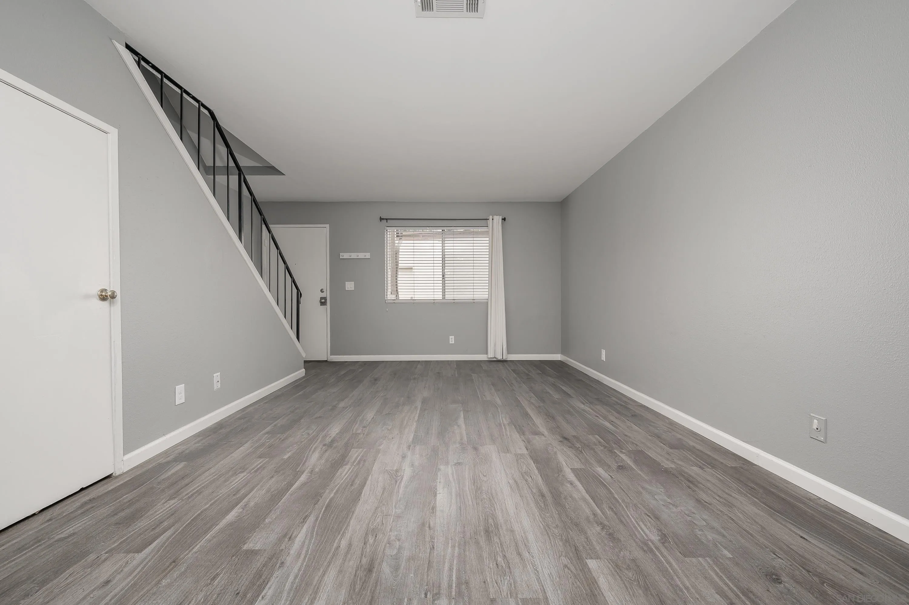 https://cdn.realtyfeed.com/cdn/127/250025004/9a30bbb0c366e8d35dbd966409d1b17c.webp