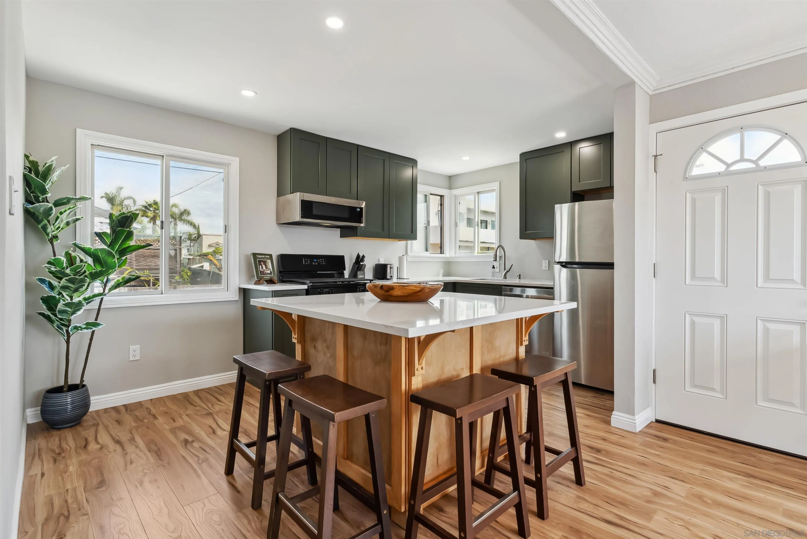https://cdn.realtyfeed.com/cdn/127/250025014/9991aa6e8f5be7492faab62983078752.webp